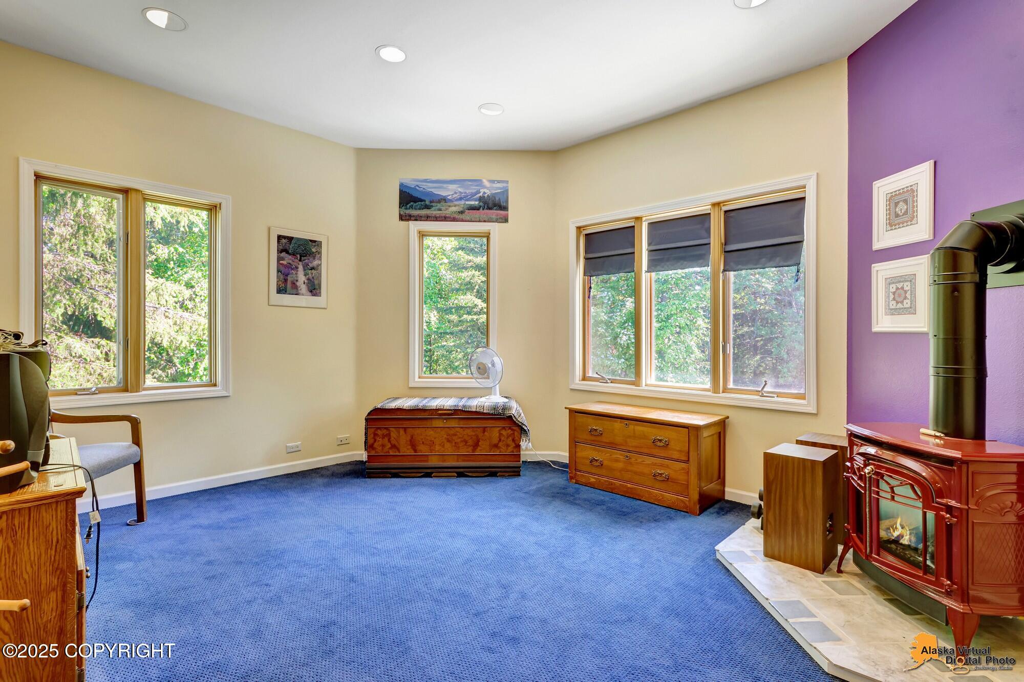 Anchorage, Alaska, 99516, United States, 4 Bedrooms Bedrooms, ,5 BathroomsBathrooms,Residential,Active,1914594