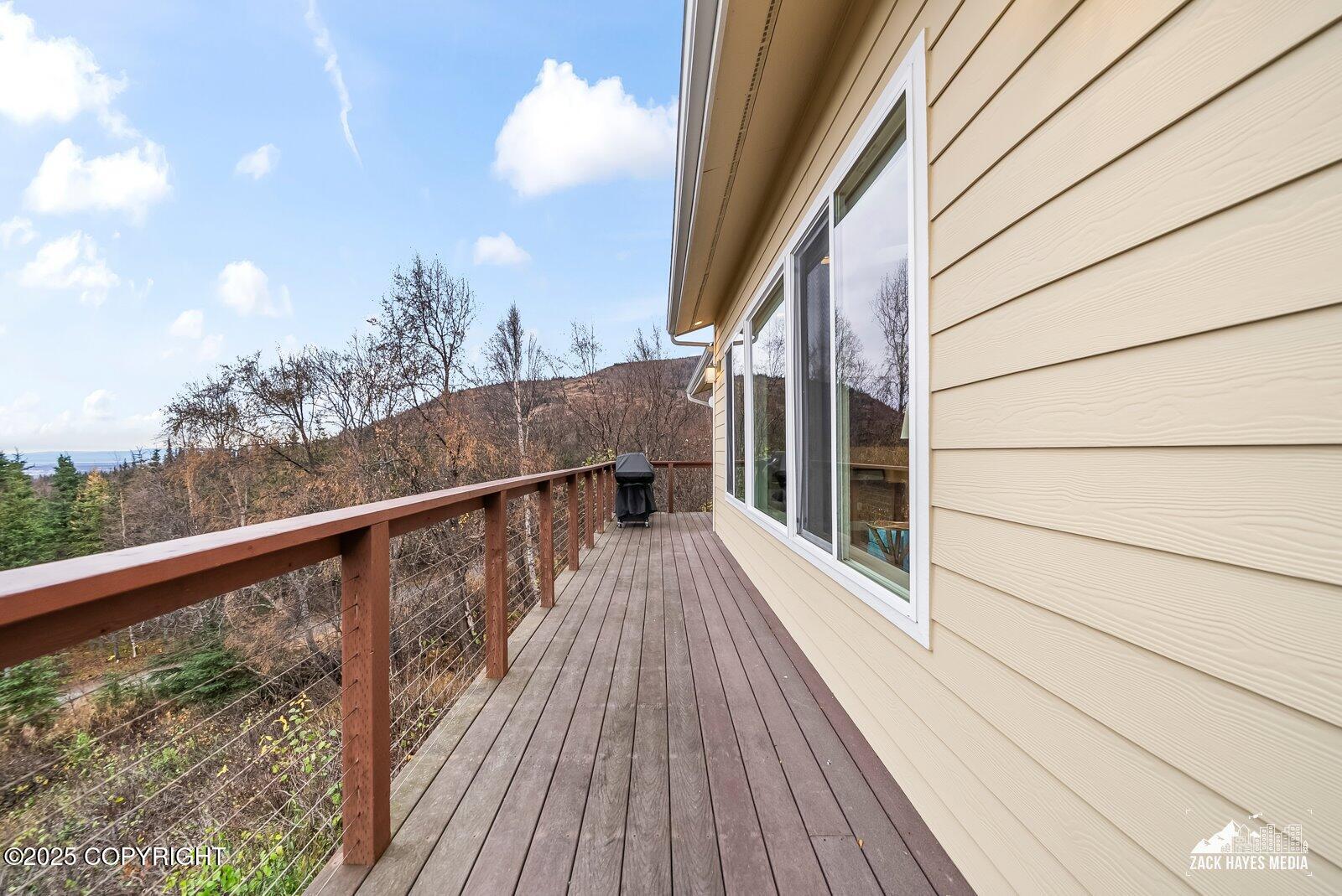 Anchorage, Alaska, 99507, United States, 4 Bedrooms Bedrooms, ,4 BathroomsBathrooms,Residential,Active,1965789