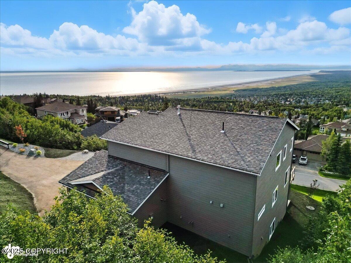 Anchorage, Alaska, 99516, United States, 5 Bedrooms Bedrooms, ,4 BathroomsBathrooms,Residential,Active,1922284