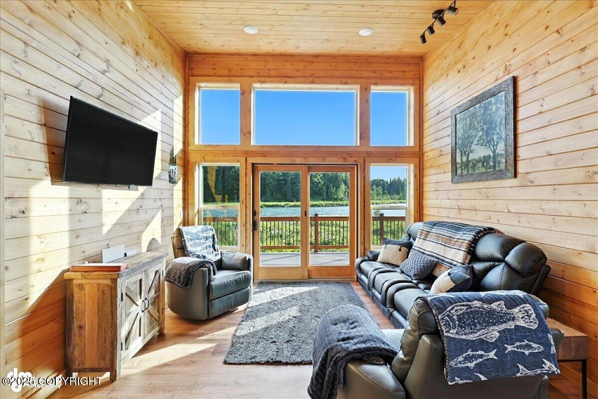 Kasilof, Alaska, 99610, United States, 2 Bedrooms Bedrooms, ,2 BathroomsBathrooms,Residential,Active,1884988