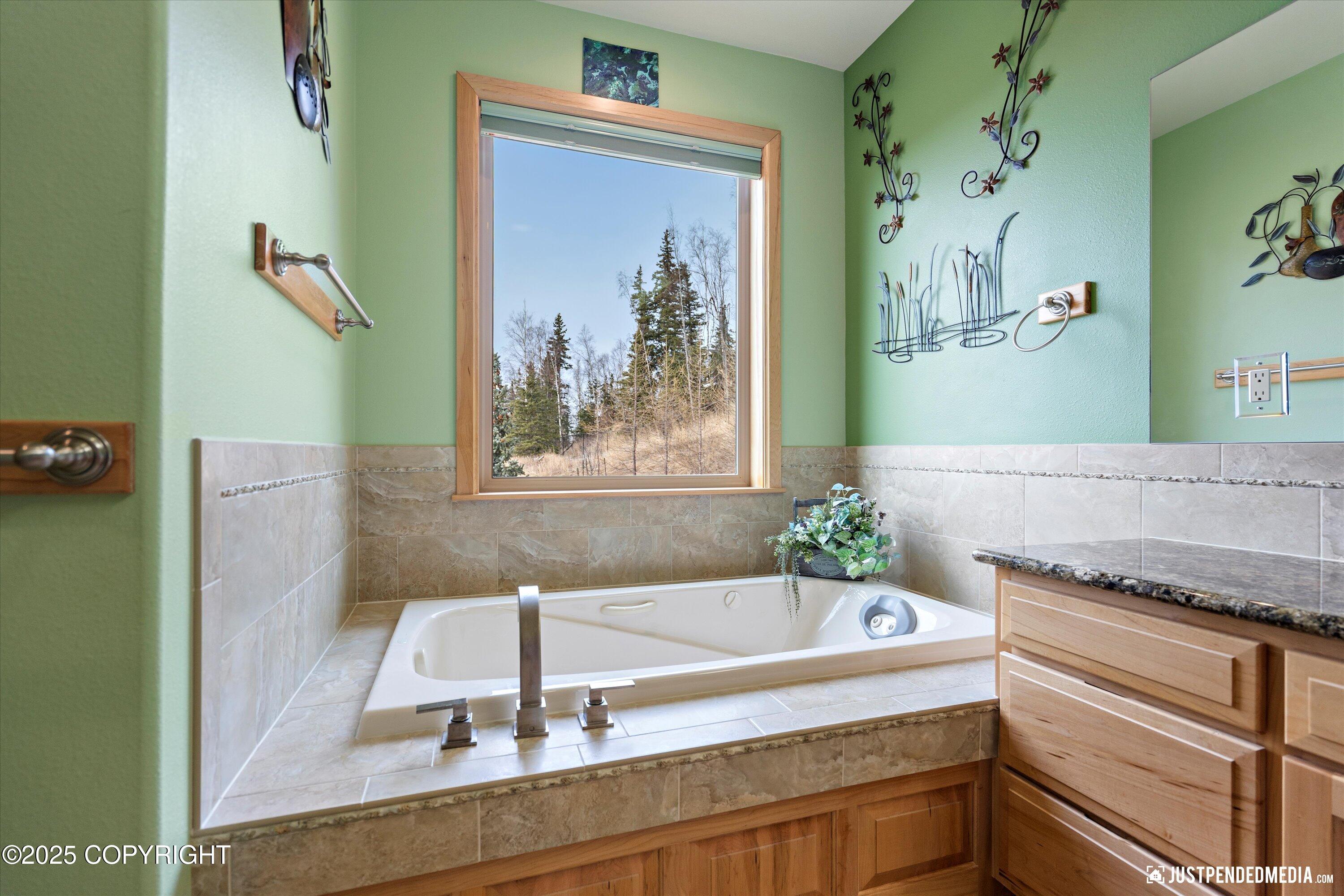 Eagle River, Alaska, 99577, United States, 4 Bedrooms Bedrooms, ,5 BathroomsBathrooms,Residential,Active,1849197