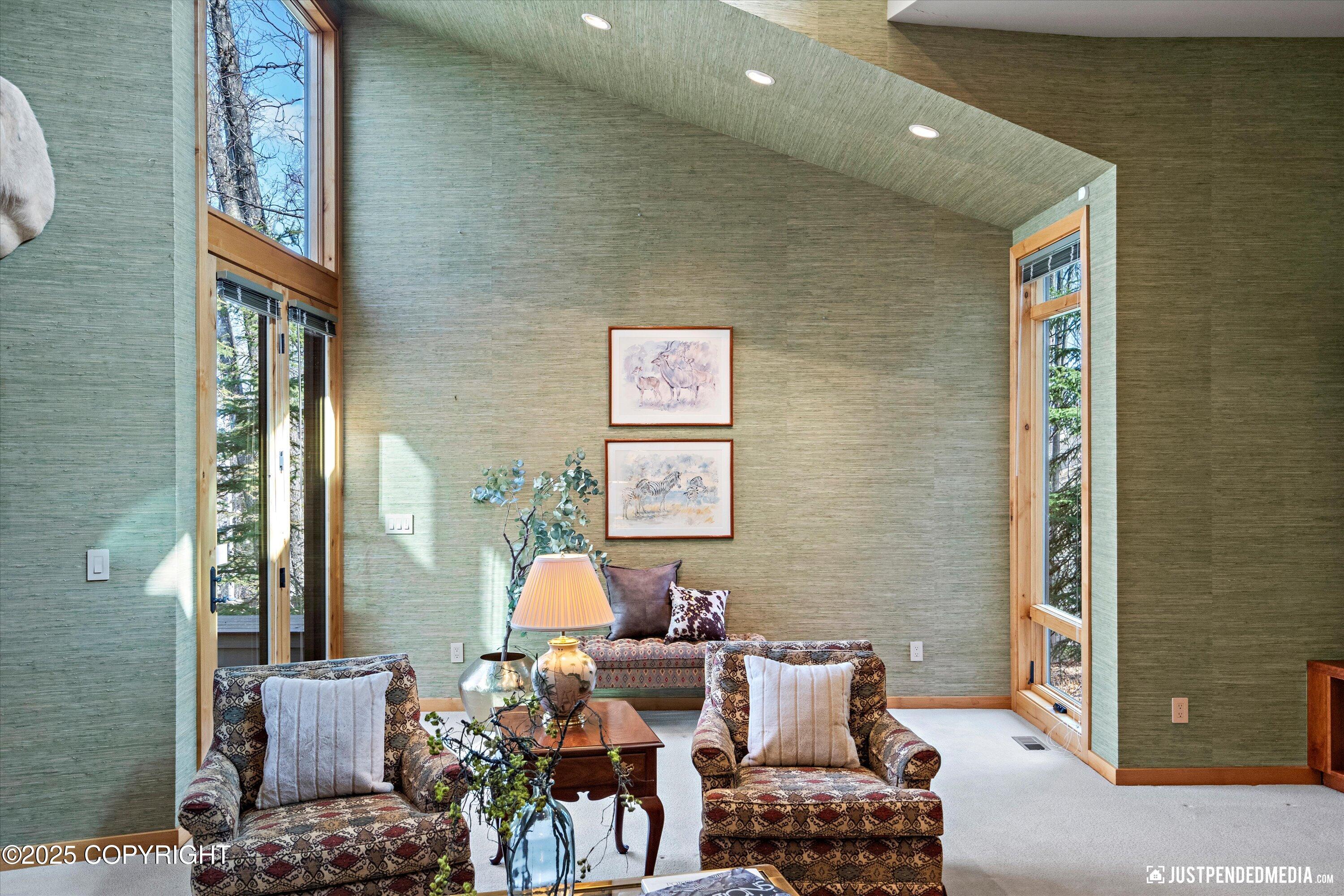 Anchorage, Alaska, 99517, United States, 3 Bedrooms Bedrooms, ,5 BathroomsBathrooms,Residential,Active,1849181