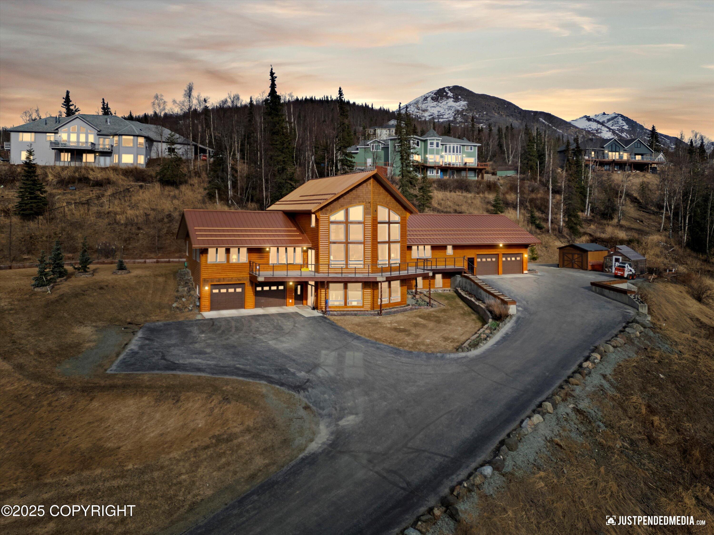 Eagle River, Alaska, 99577, United States, 4 Bedrooms Bedrooms, ,5 BathroomsBathrooms,Residential,Active,1849197