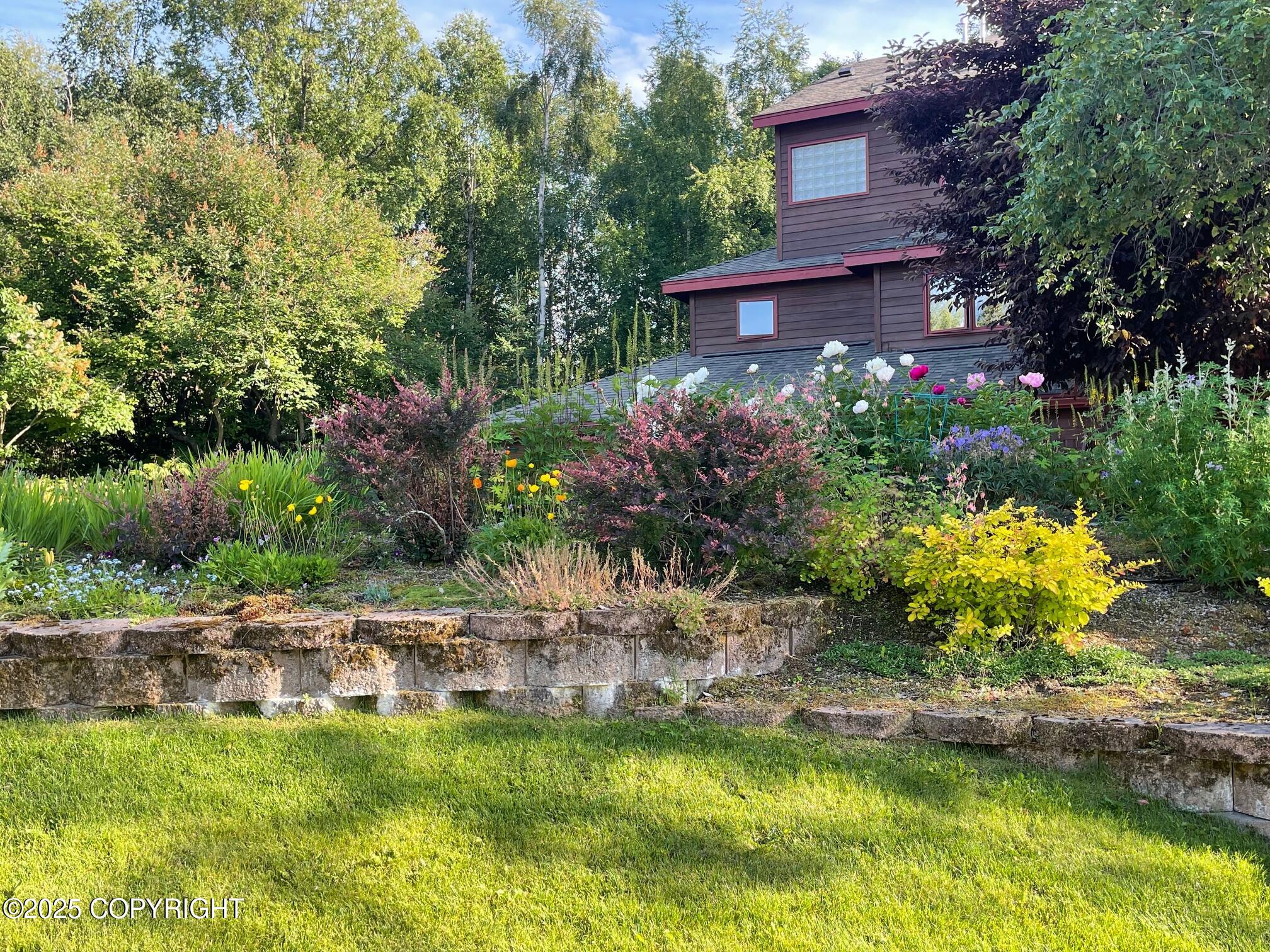 Anchorage, Alaska, 99504, United States, 6 Bedrooms Bedrooms, ,5 BathroomsBathrooms,Residential,Active,1926712