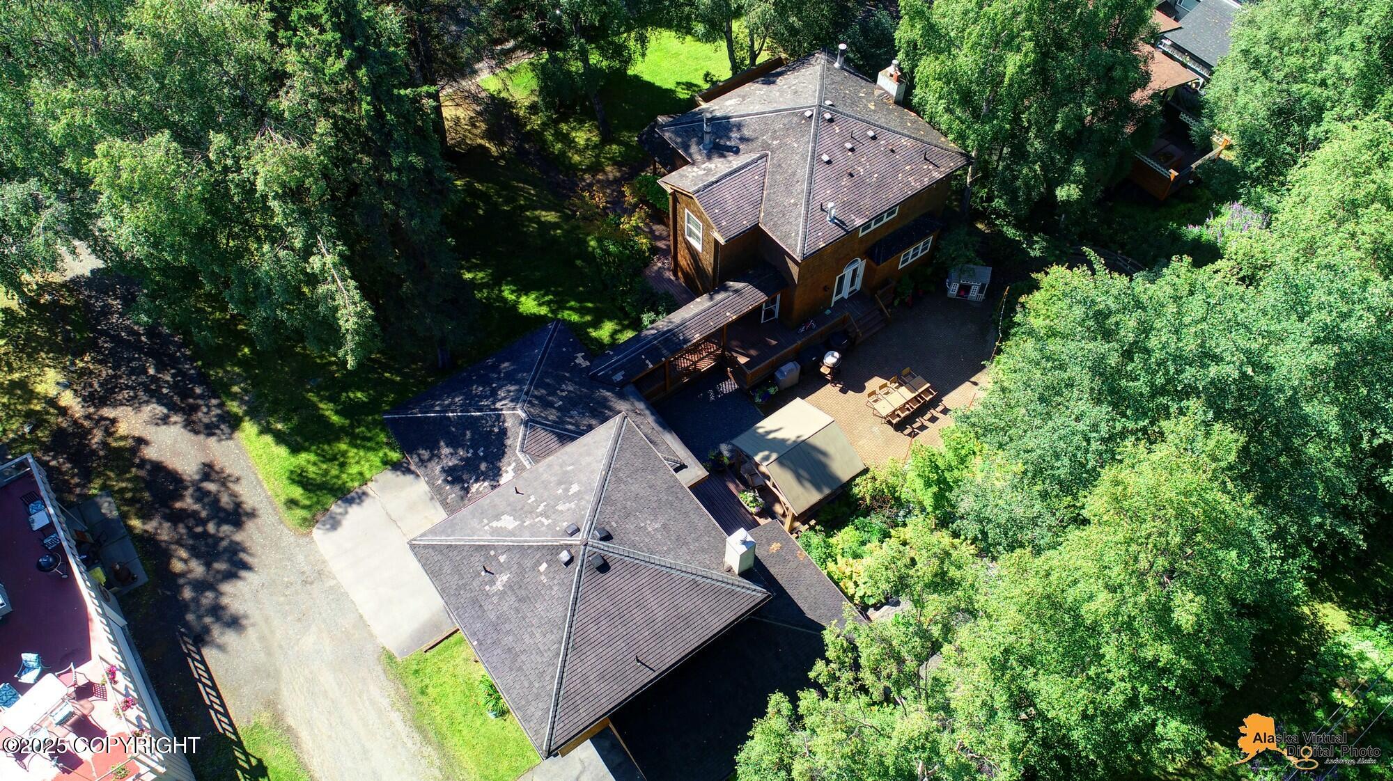 Anchorage, Alaska, 99501, United States, 4 Bedrooms Bedrooms, ,5 BathroomsBathrooms,Residential,Active,1920233