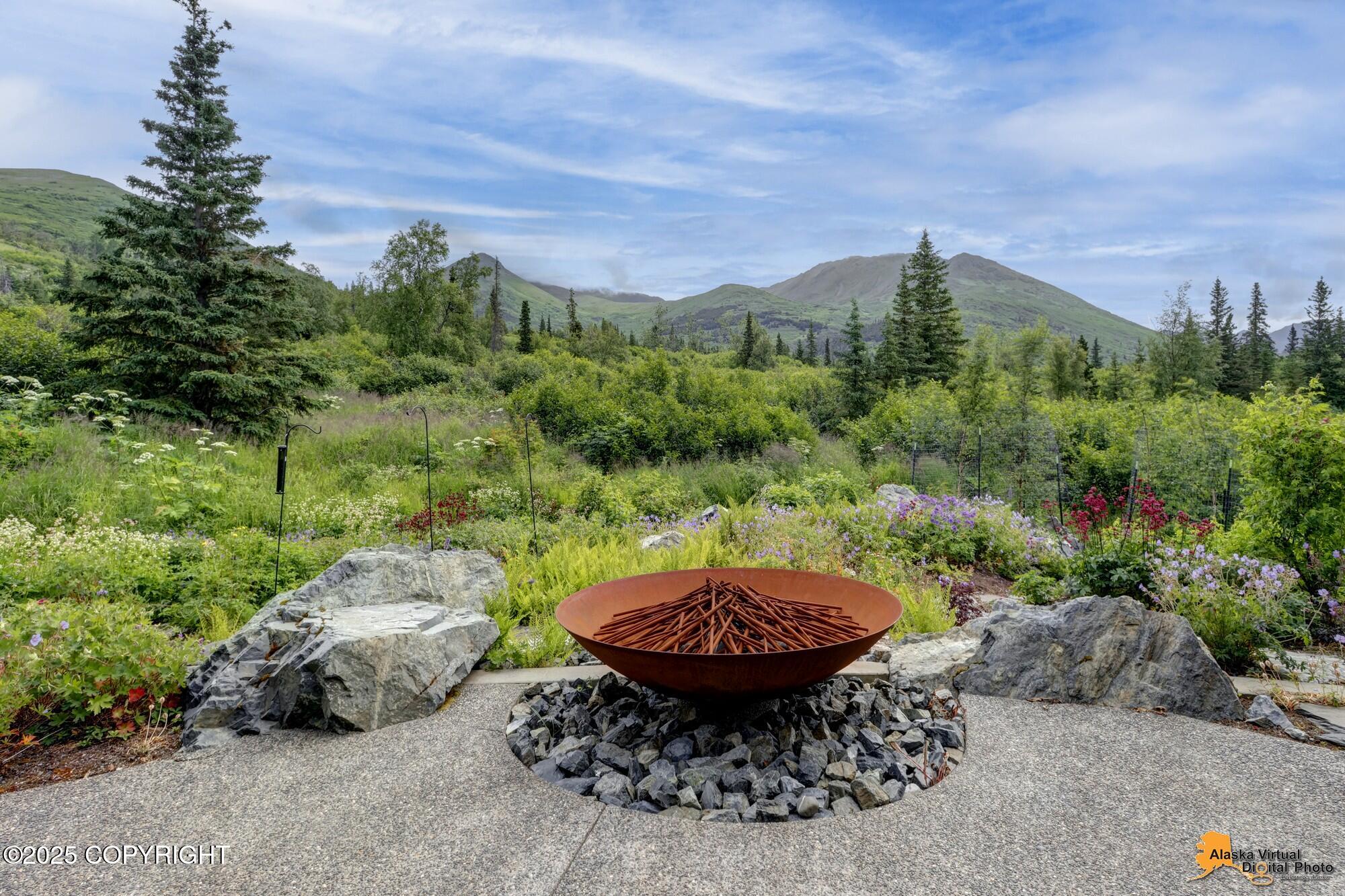 Anchorage, Alaska, 99507, United States, 3 Bedrooms Bedrooms, ,3 BathroomsBathrooms,Residential,Active,1964460