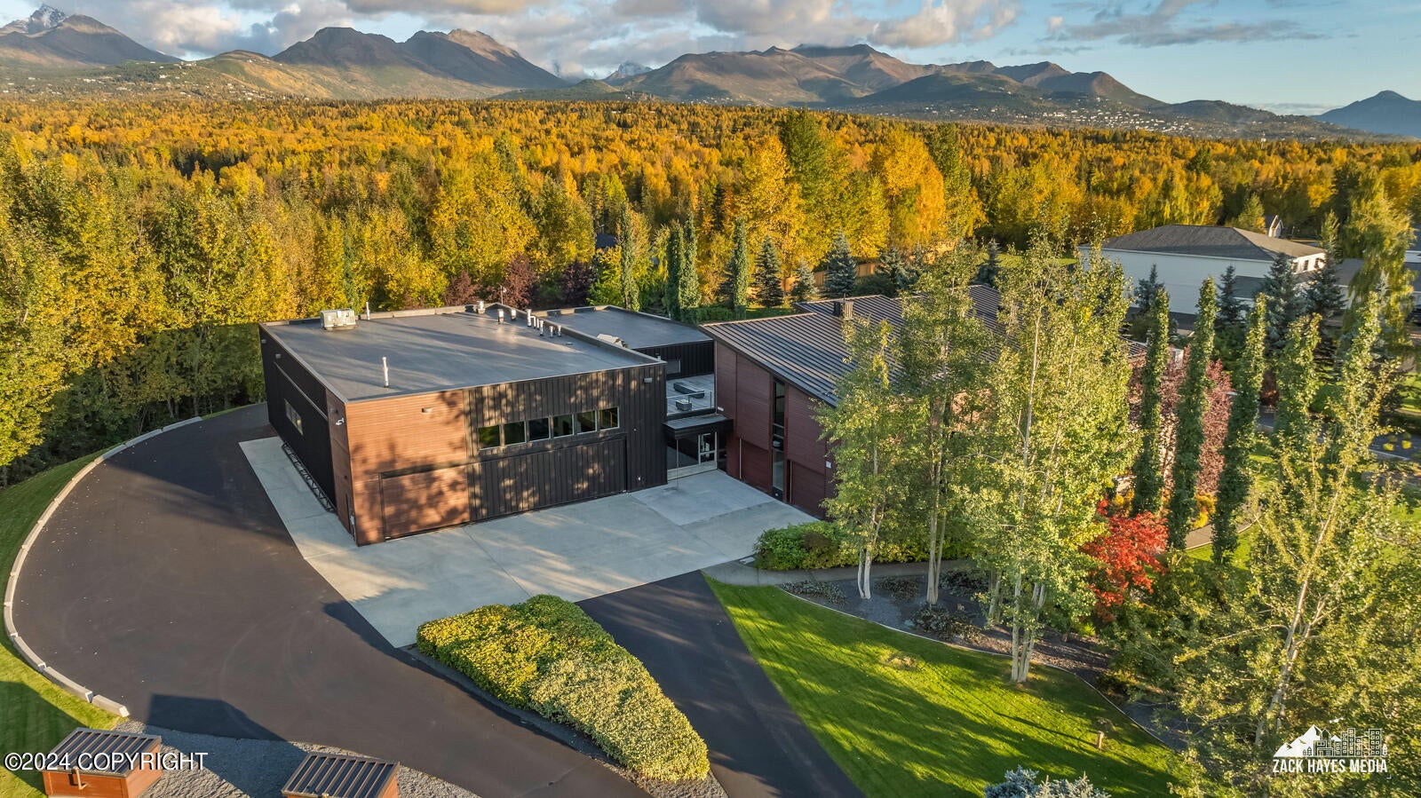Anchorage, Alaska, 99516, United States, 4 Bedrooms Bedrooms, ,7 BathroomsBathrooms,Residential,Active,1849221