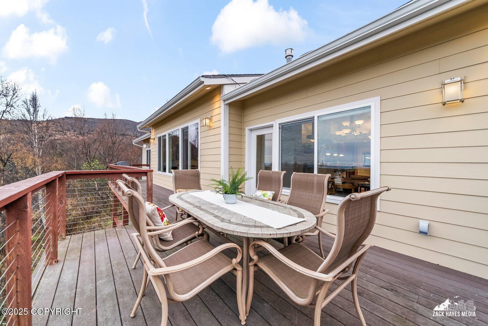 Anchorage, Alaska, 99507, United States, 4 Bedrooms Bedrooms, ,4 BathroomsBathrooms,Residential,Active,1965789