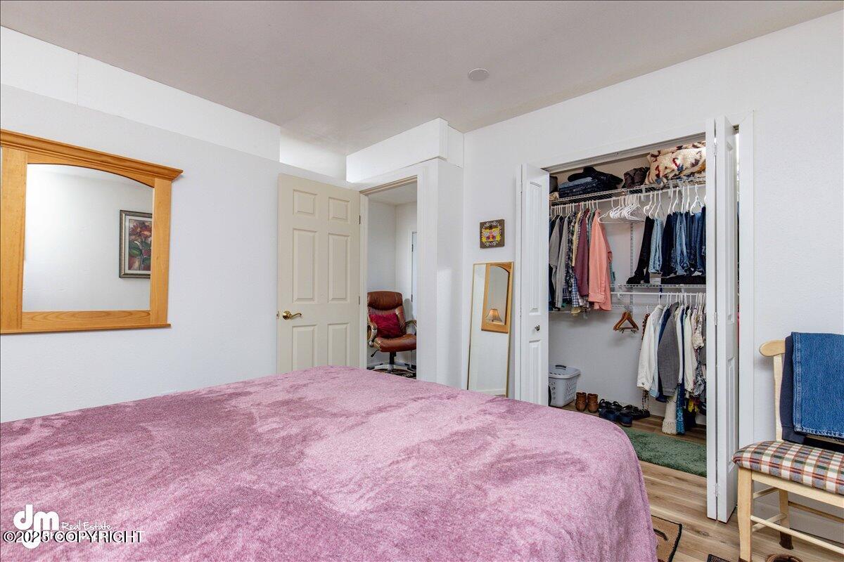 Anchorage, Alaska, 99516, United States, 4 Bedrooms Bedrooms, ,5 BathroomsBathrooms,Residential,Active,1914594