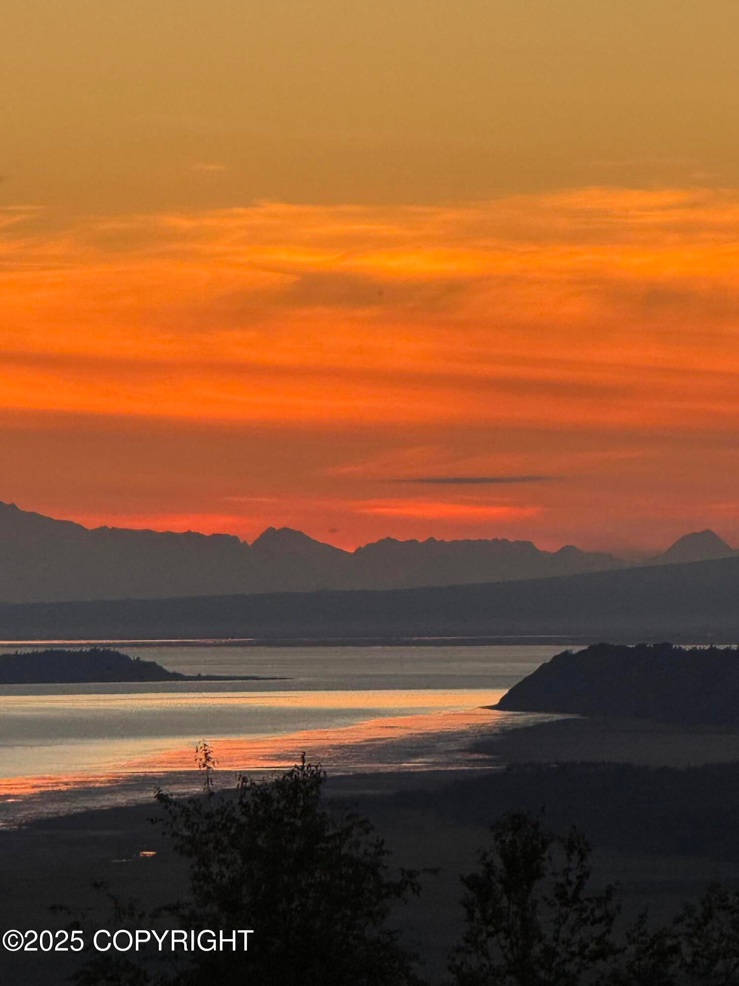 Anchorage, Alaska, 99516, United States, 4 Bedrooms Bedrooms, ,4 BathroomsBathrooms,Residential,Active,1941353