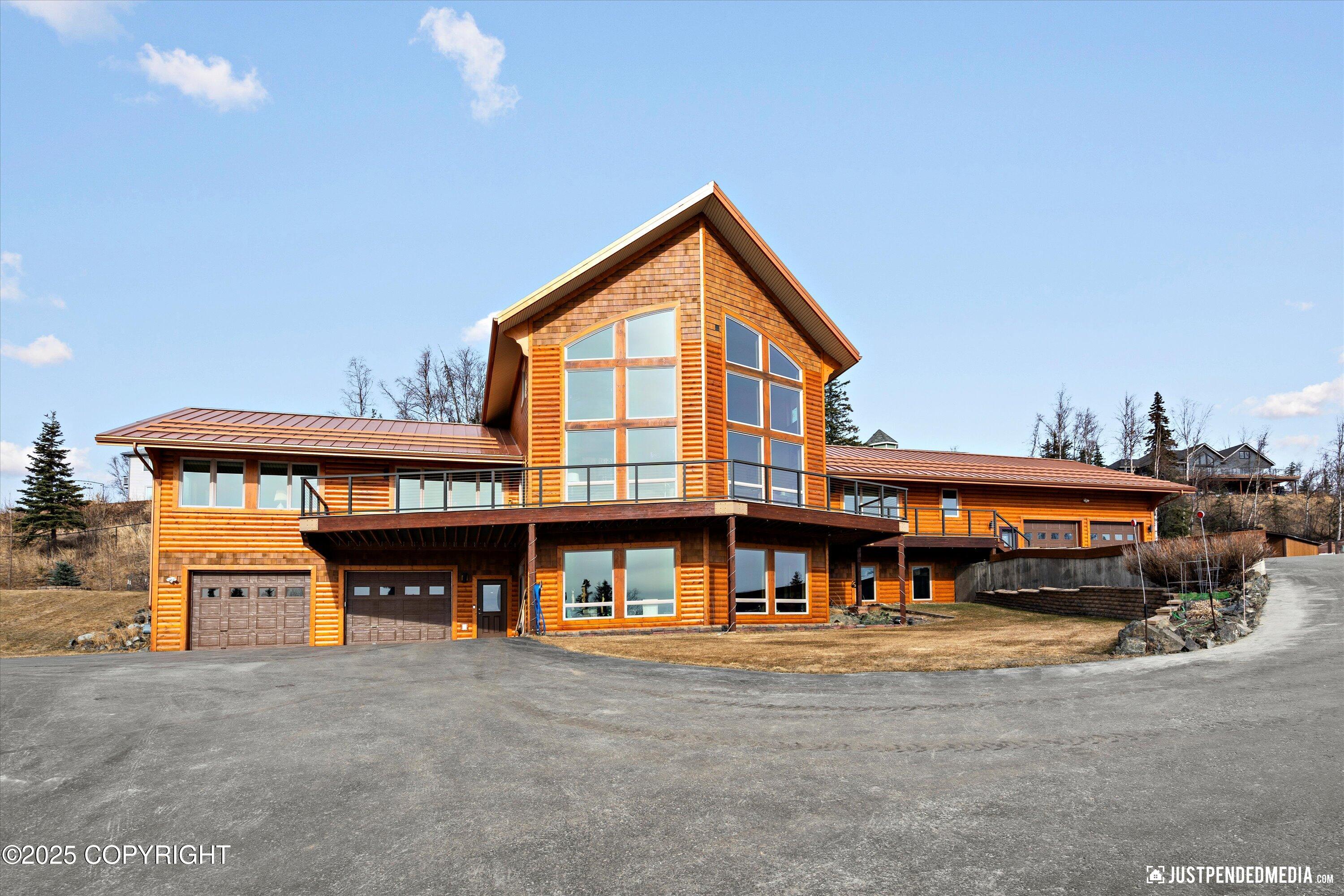 Eagle River, Alaska, 99577, United States, 4 Bedrooms Bedrooms, ,5 BathroomsBathrooms,Residential,Active,1849197