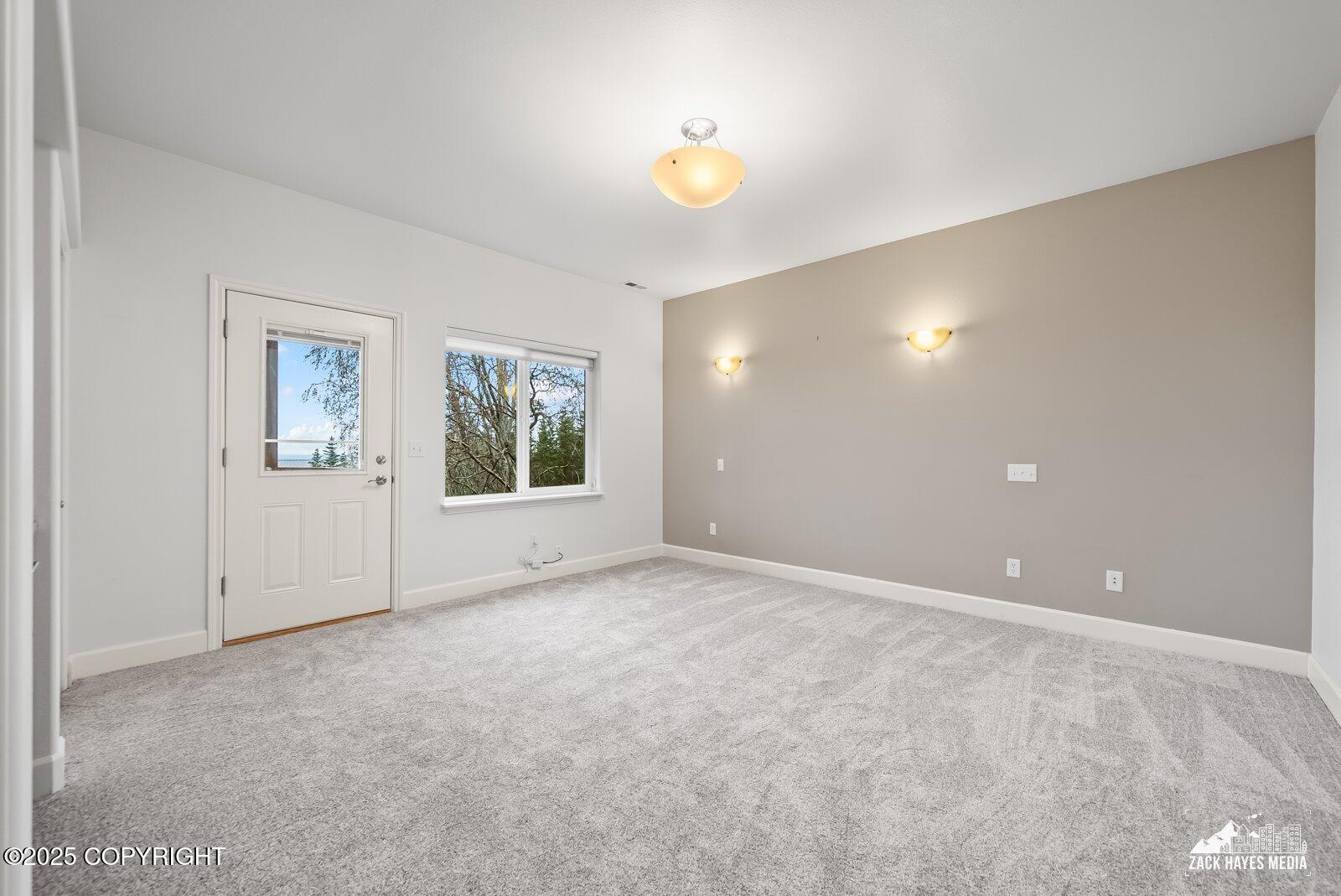 Anchorage, Alaska, 99507, United States, 4 Bedrooms Bedrooms, ,4 BathroomsBathrooms,Residential,Active,1965789