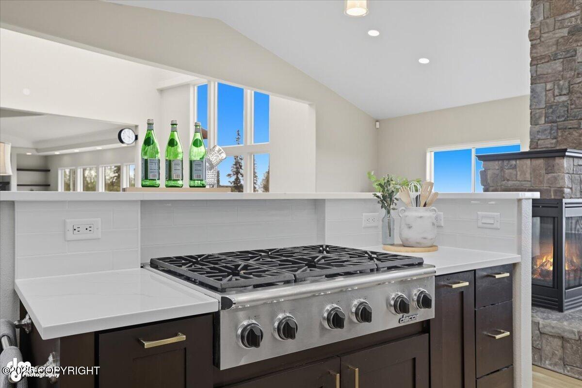 Anchorage, Alaska, 99516, United States, 4 Bedrooms Bedrooms, ,4 BathroomsBathrooms,Residential,Active,1941353