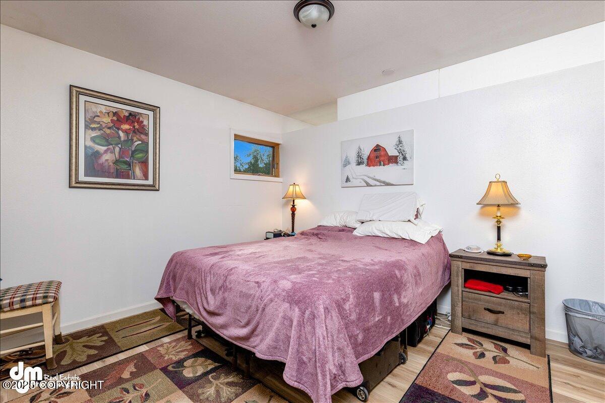 Anchorage, Alaska, 99516, United States, 4 Bedrooms Bedrooms, ,5 BathroomsBathrooms,Residential,Active,1914594