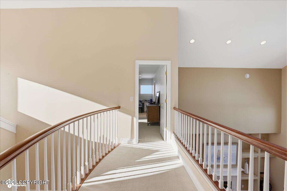 Anchorage, Alaska, 99516, United States, 6 Bedrooms Bedrooms, ,5 BathroomsBathrooms,Residential,Active,1914593