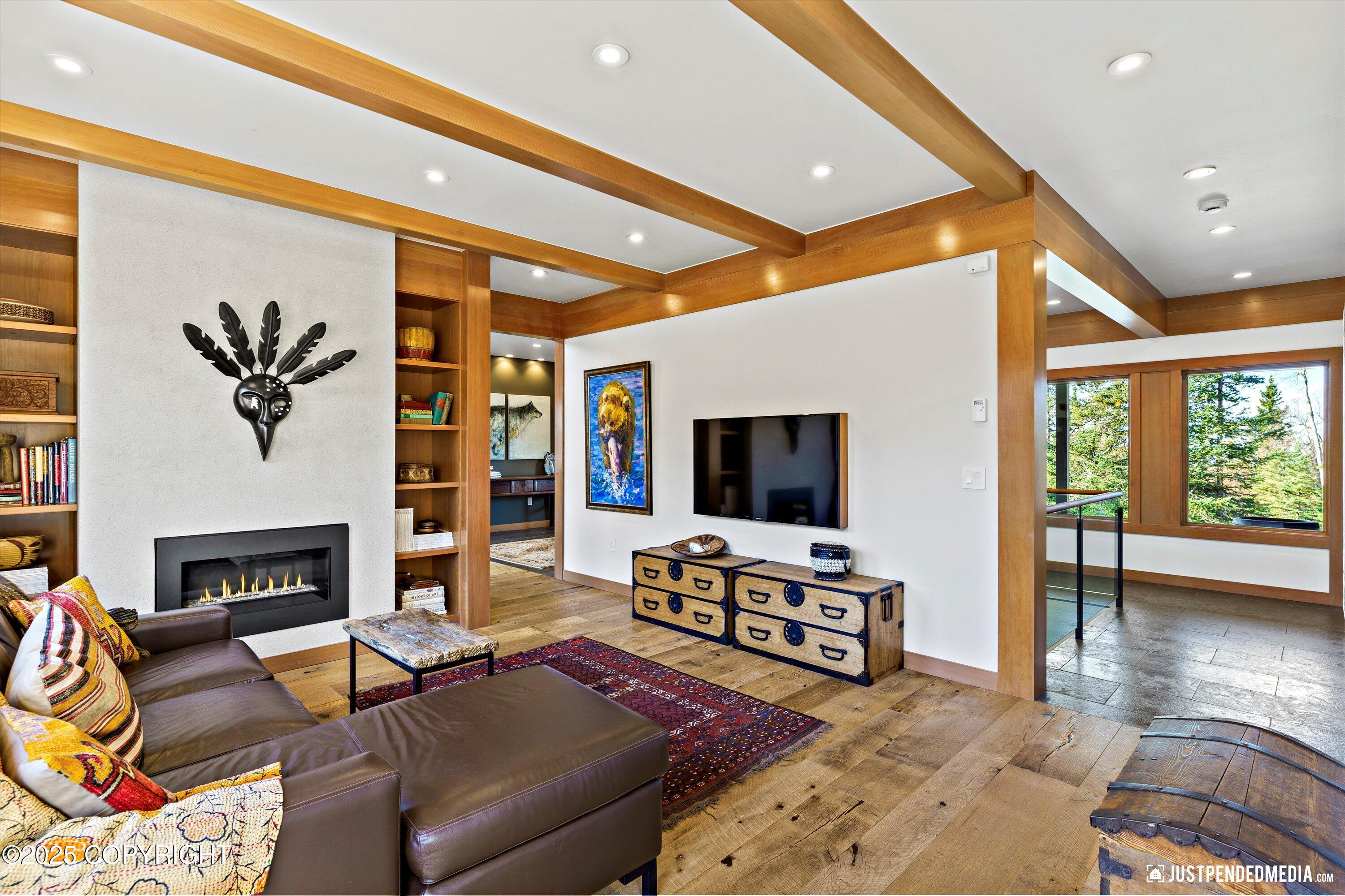 Anchorage, Alaska, 99507, United States, 3 Bedrooms Bedrooms, ,3 BathroomsBathrooms,Residential,Active,1964460