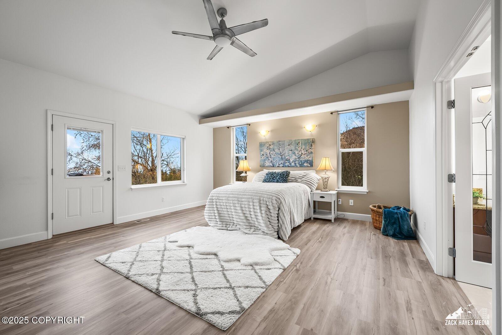 Anchorage, Alaska, 99507, United States, 4 Bedrooms Bedrooms, ,4 BathroomsBathrooms,Residential,Active,1965789