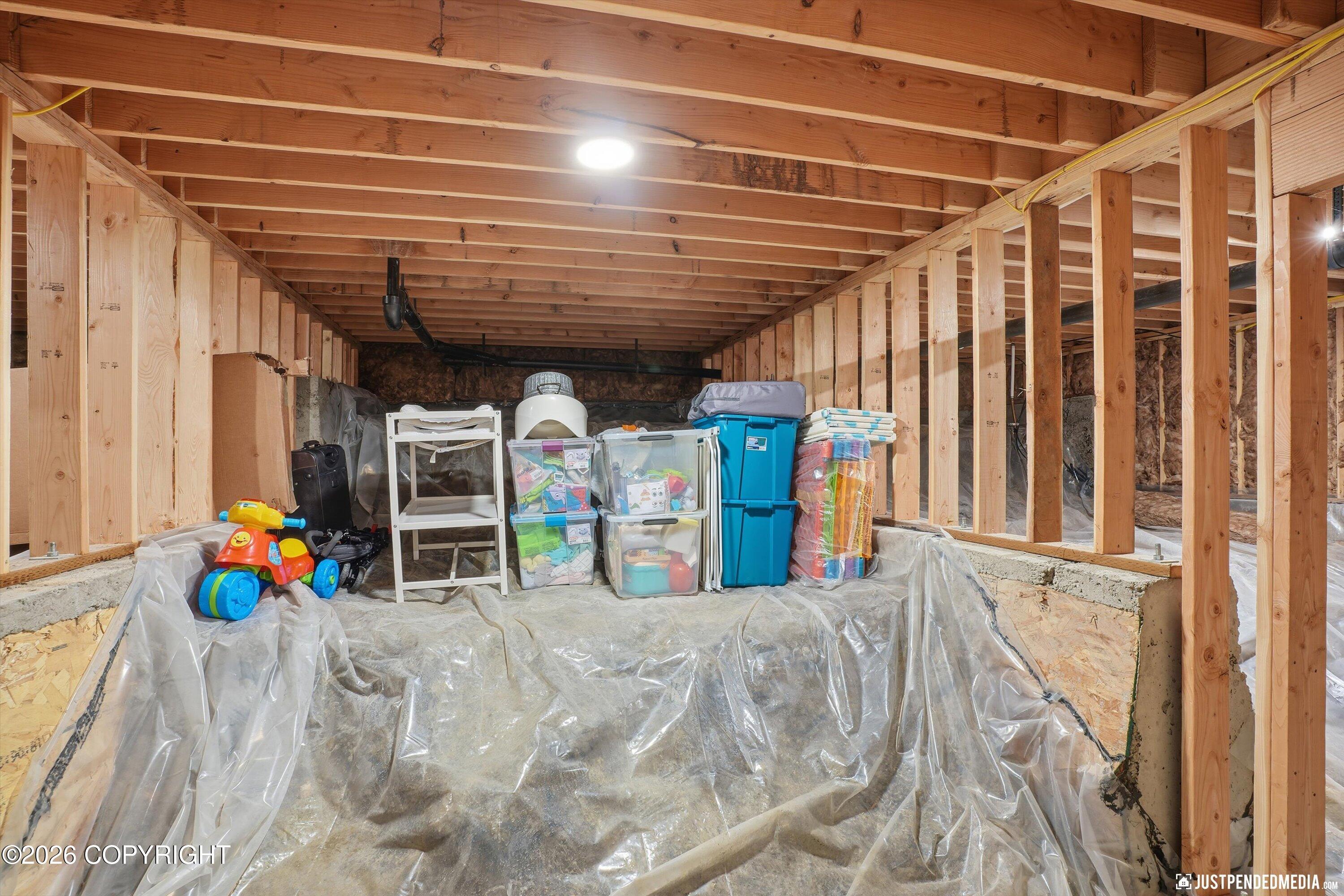 Anchorage, Alaska, 99516, United States, 4 Bedrooms Bedrooms, ,6 BathroomsBathrooms,Residential,Active,2011878