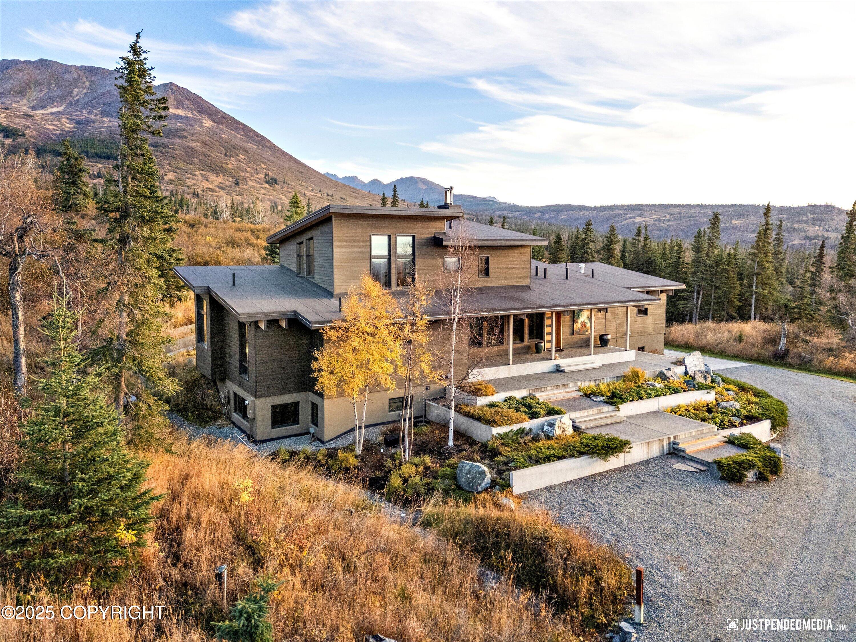 Anchorage, Alaska, 99507, United States, 3 Bedrooms Bedrooms, ,3 BathroomsBathrooms,Residential,Active,1964460