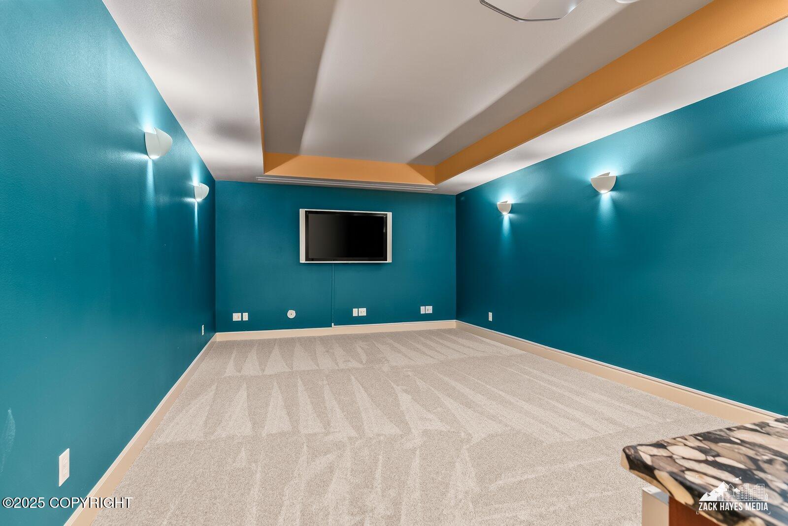 Anchorage, Alaska, 99507, United States, 4 Bedrooms Bedrooms, ,4 BathroomsBathrooms,Residential,Active,1965789