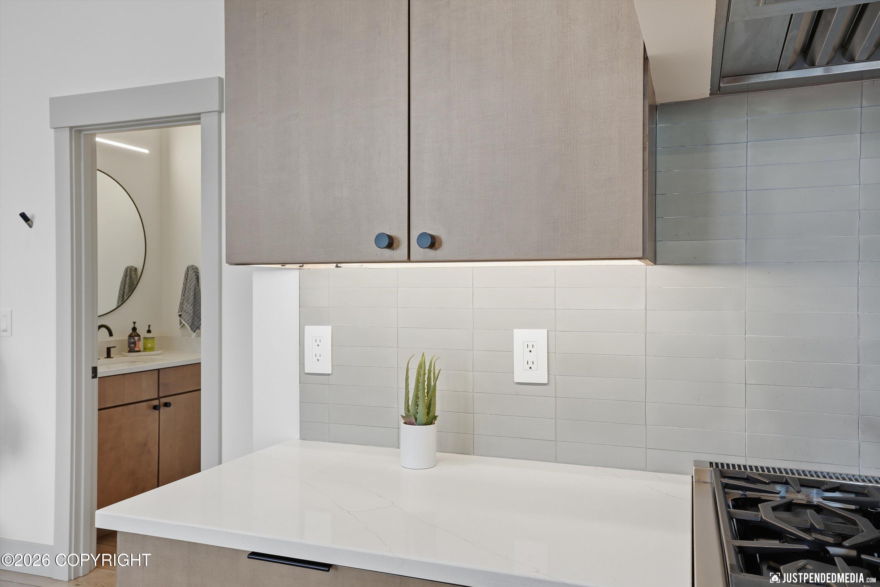 Anchorage, Alaska, 99516, United States, 4 Bedrooms Bedrooms, ,6 BathroomsBathrooms,Residential,Active,2011878