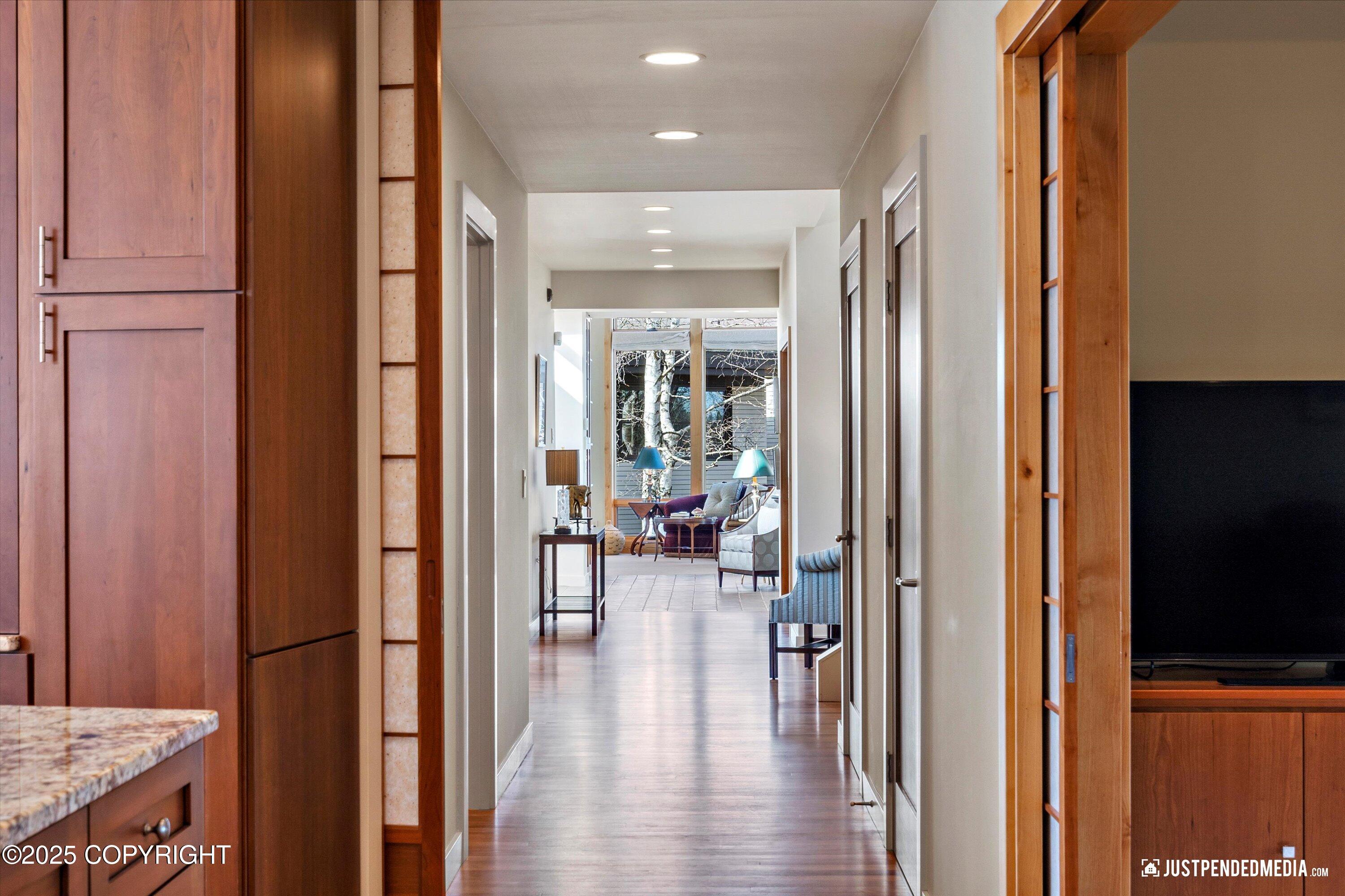 Anchorage, Alaska, 99517, United States, 3 Bedrooms Bedrooms, ,5 BathroomsBathrooms,Residential,Active,1849181