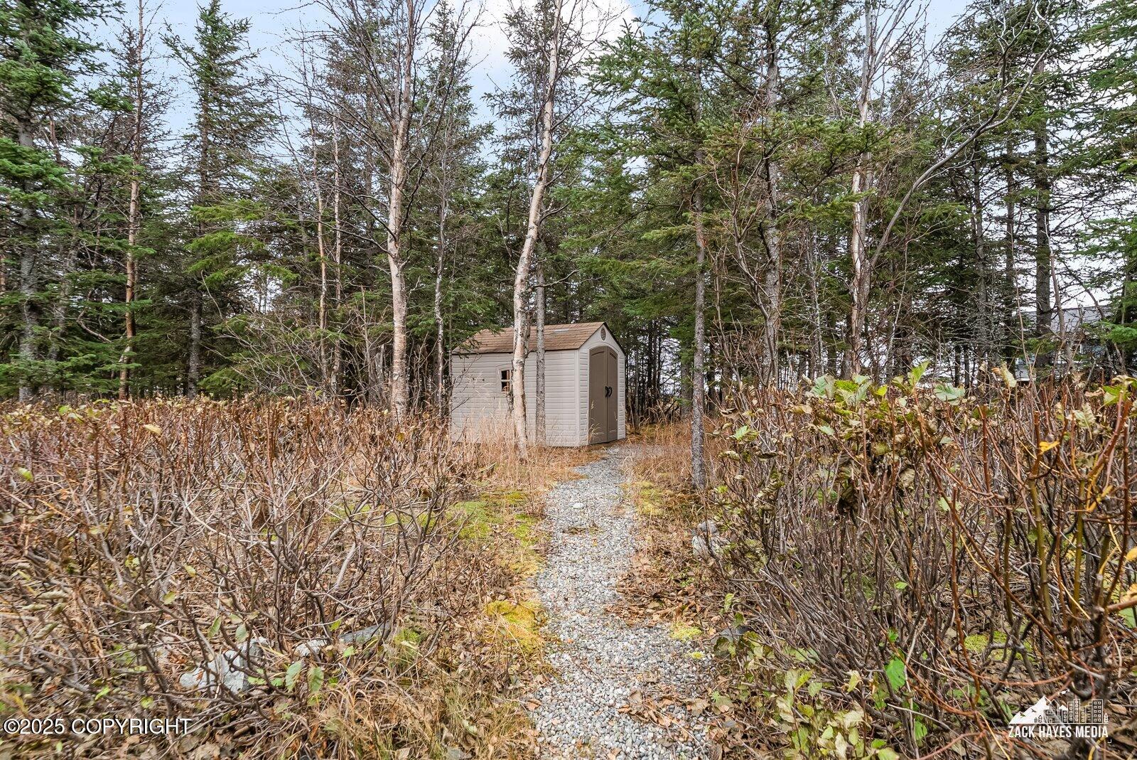 Anchorage, Alaska, 99507, United States, 4 Bedrooms Bedrooms, ,4 BathroomsBathrooms,Residential,Active,1965789