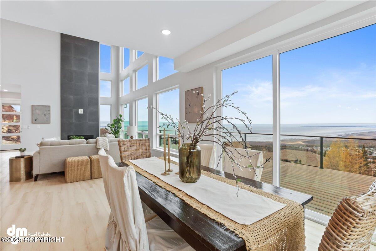Anchorage, Alaska, 99516, United States, 5 Bedrooms Bedrooms, ,4 BathroomsBathrooms,Residential,Active,1922284