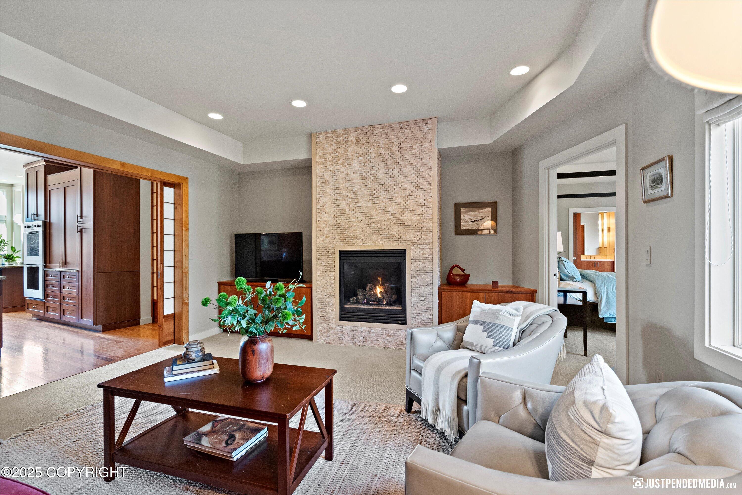 Anchorage, Alaska, 99517, United States, 3 Bedrooms Bedrooms, ,5 BathroomsBathrooms,Residential,Active,1849181