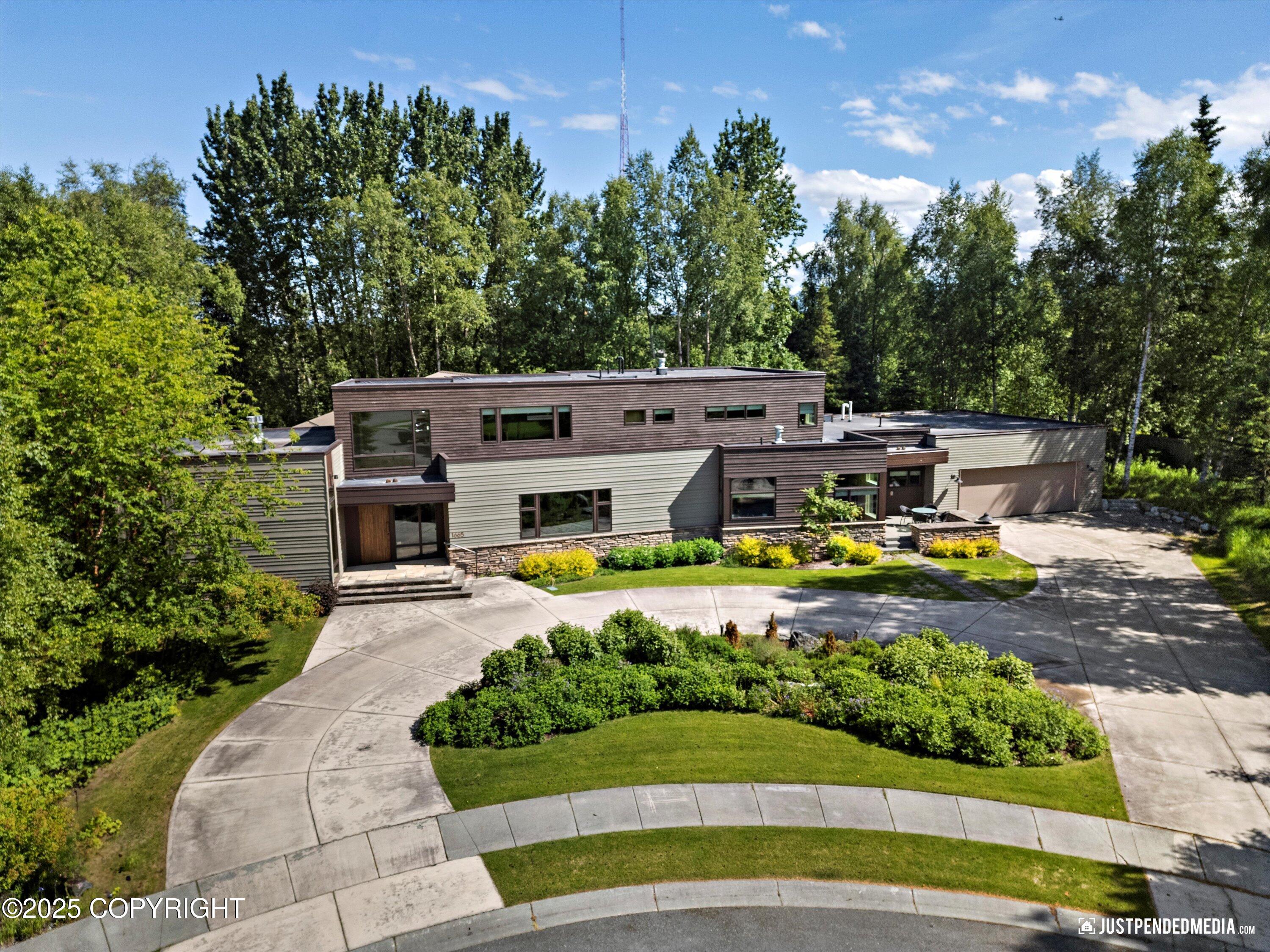 Anchorage, Alaska, 99517, United States, 3 Bedrooms Bedrooms, ,5 BathroomsBathrooms,Residential,Active,1849181