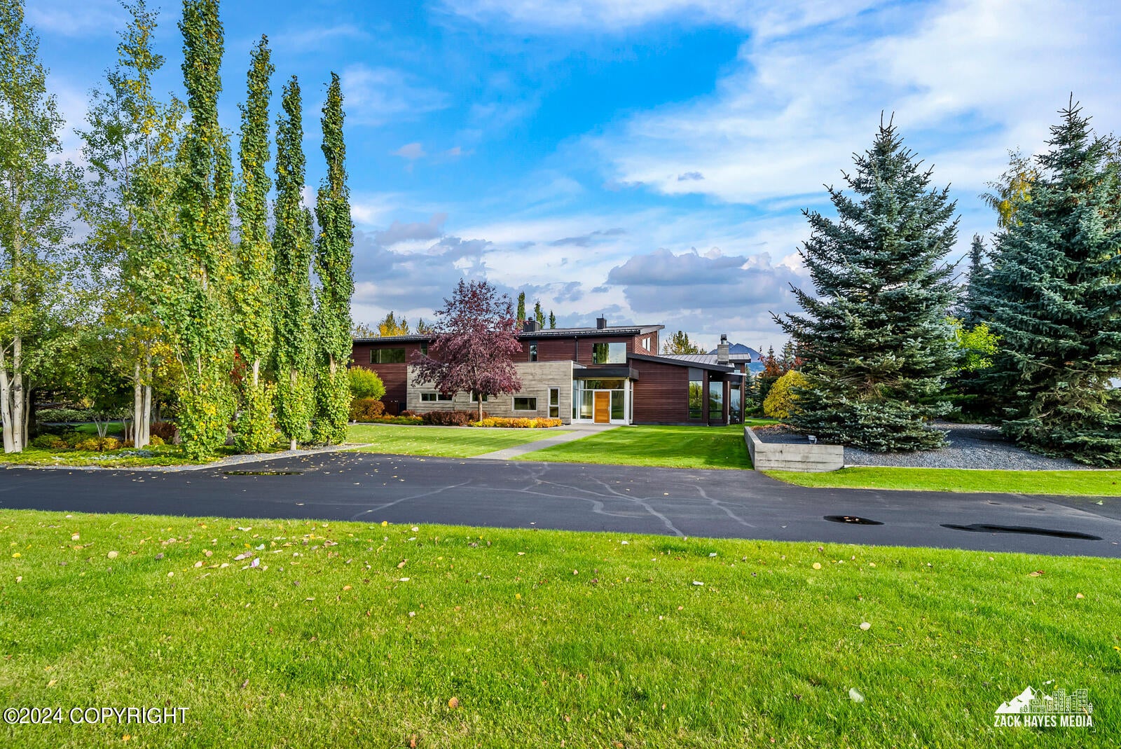 Anchorage, Alaska, 99516, United States, 4 Bedrooms Bedrooms, ,7 BathroomsBathrooms,Residential,Active,1849221