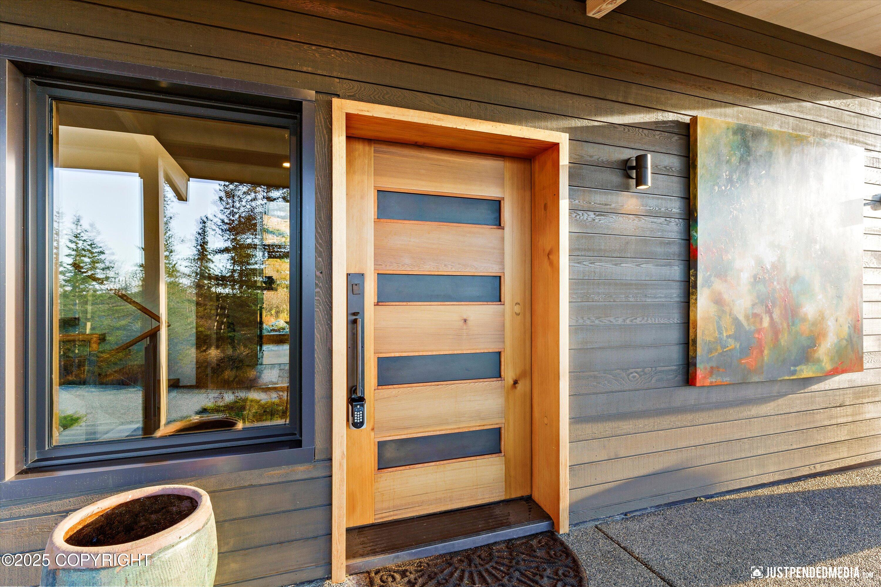 Anchorage, Alaska, 99507, United States, 3 Bedrooms Bedrooms, ,3 BathroomsBathrooms,Residential,Active,1964460