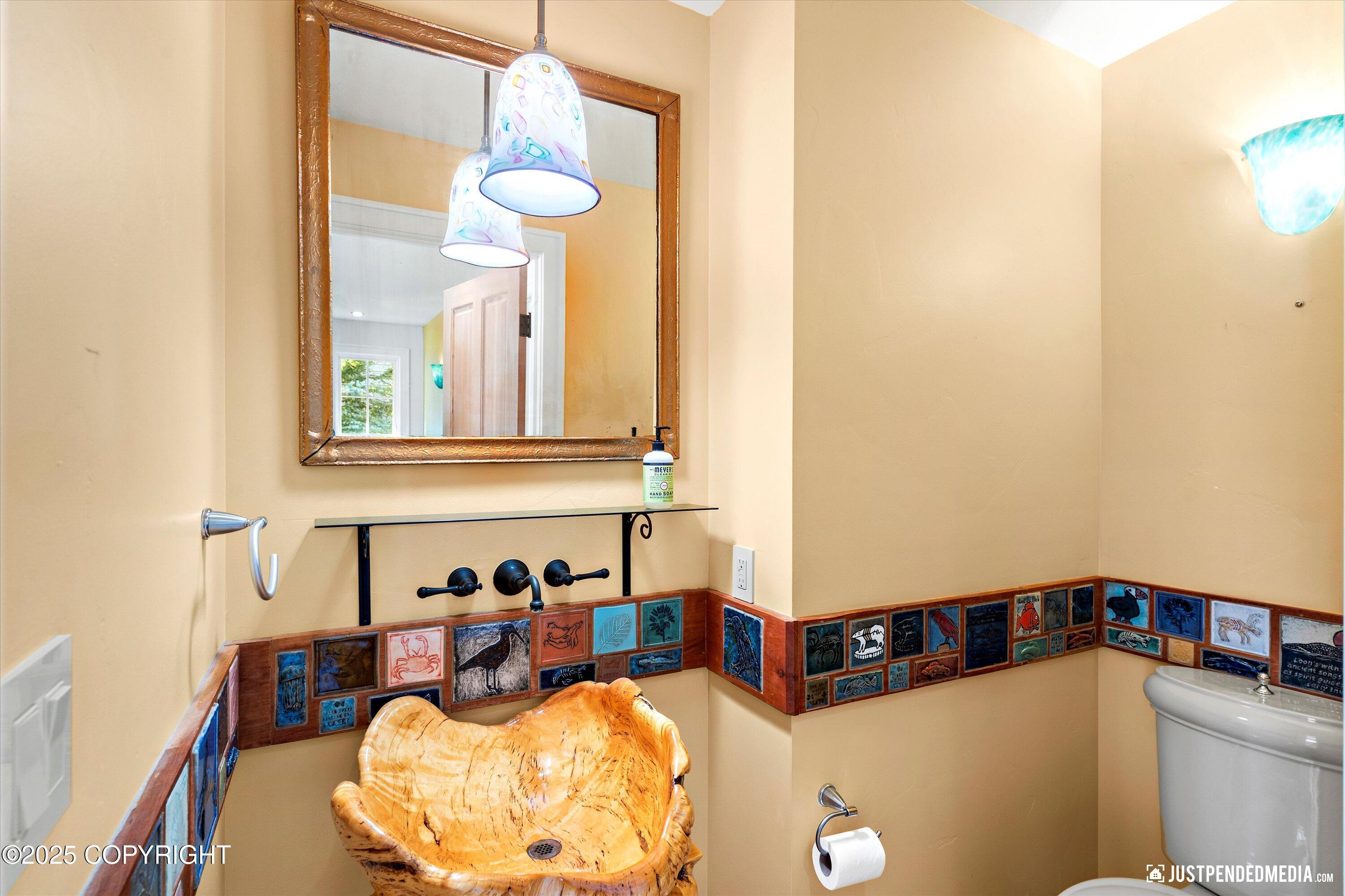 Anchorage, Alaska, 99502, United States, 5 Bedrooms Bedrooms, ,8 BathroomsBathrooms,Residential,Active,1964267