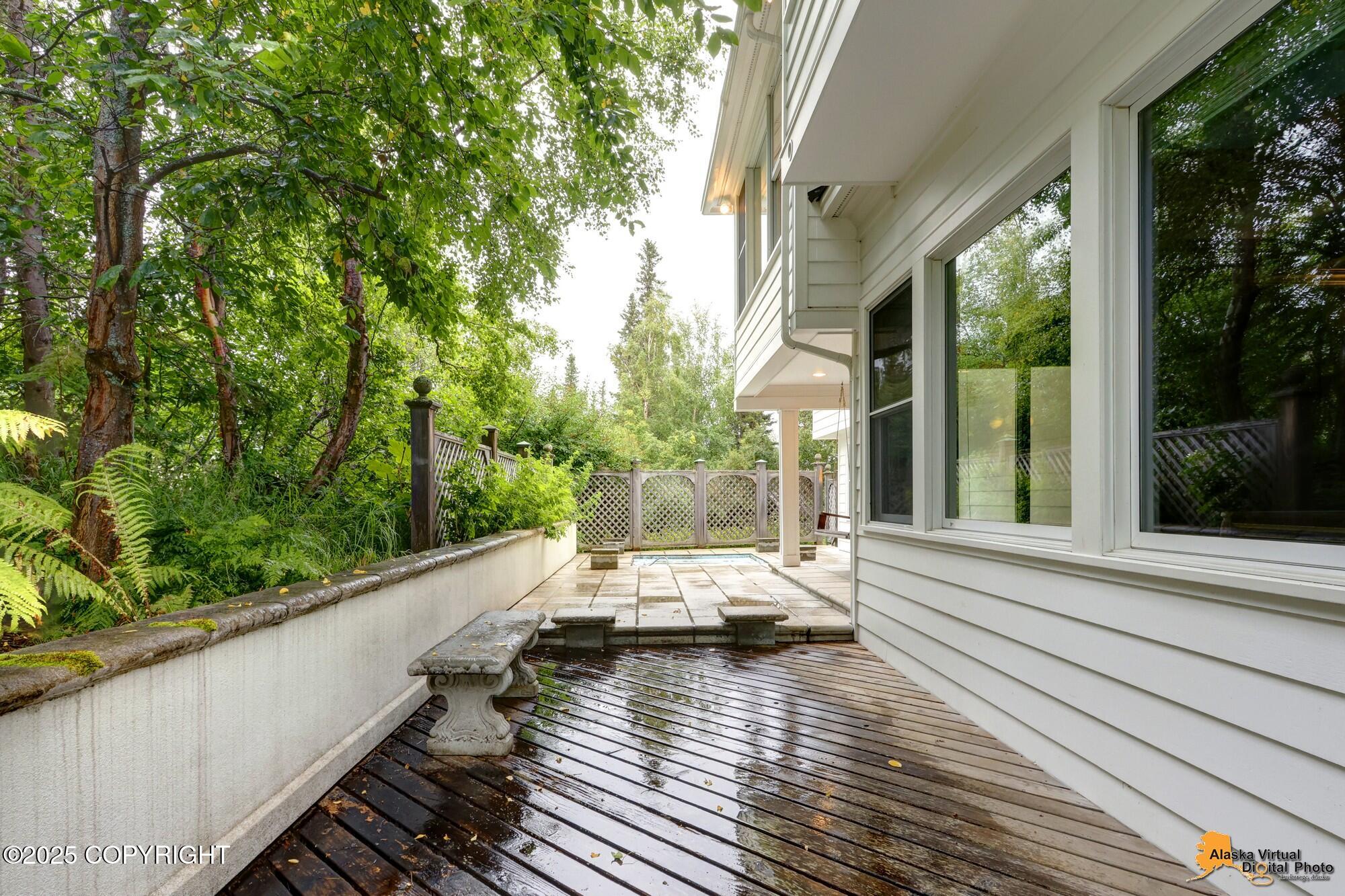 Anchorage, Alaska, 99516, United States, 3 Bedrooms Bedrooms, ,3 BathroomsBathrooms,Residential,Active,1915047