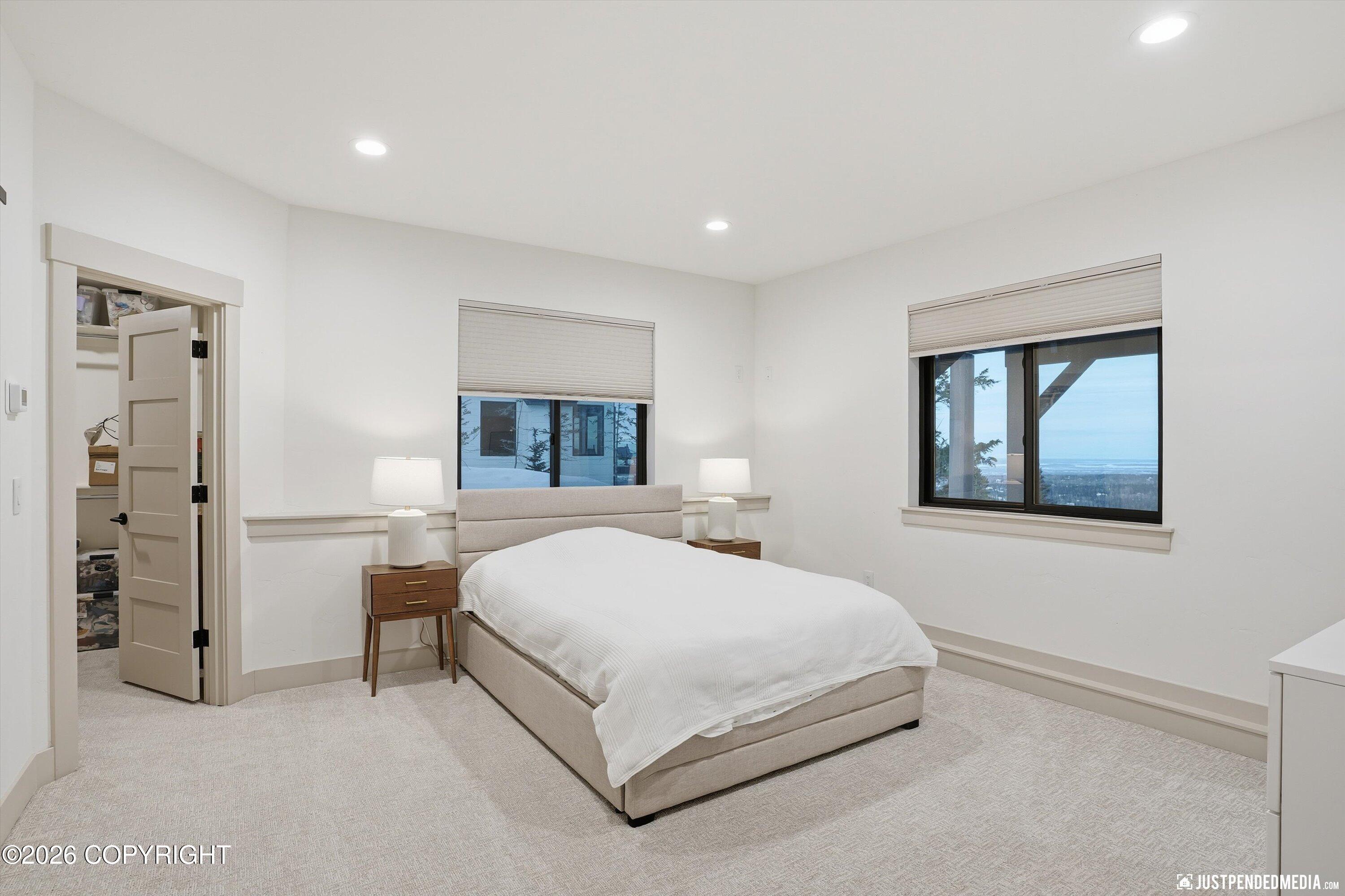 Anchorage, Alaska, 99516, United States, 4 Bedrooms Bedrooms, ,6 BathroomsBathrooms,Residential,Active,2011878