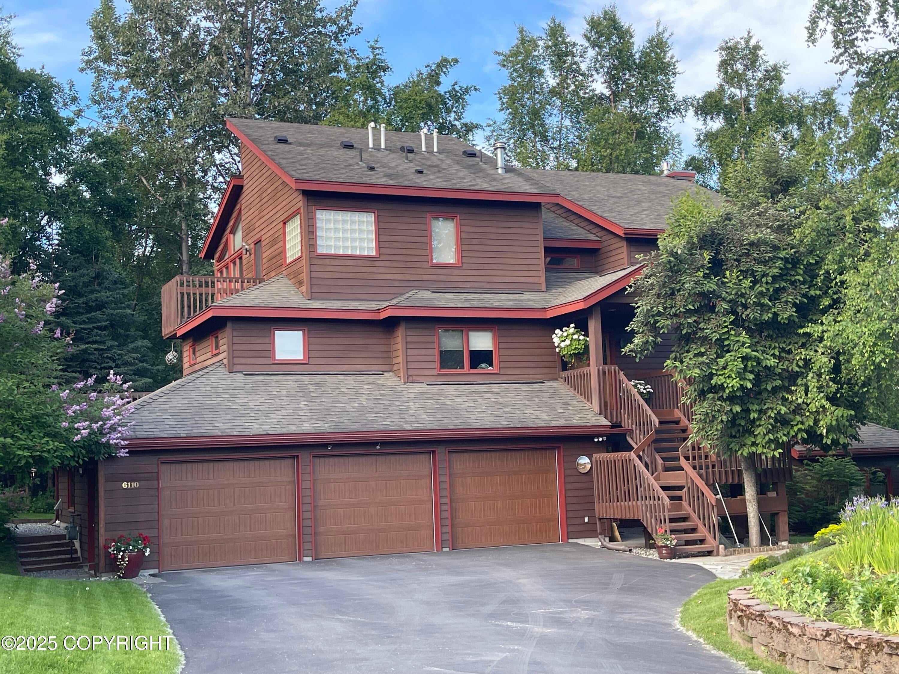 Anchorage, Alaska, 99504, United States, 6 Bedrooms Bedrooms, ,5 BathroomsBathrooms,Residential,Active,1926712