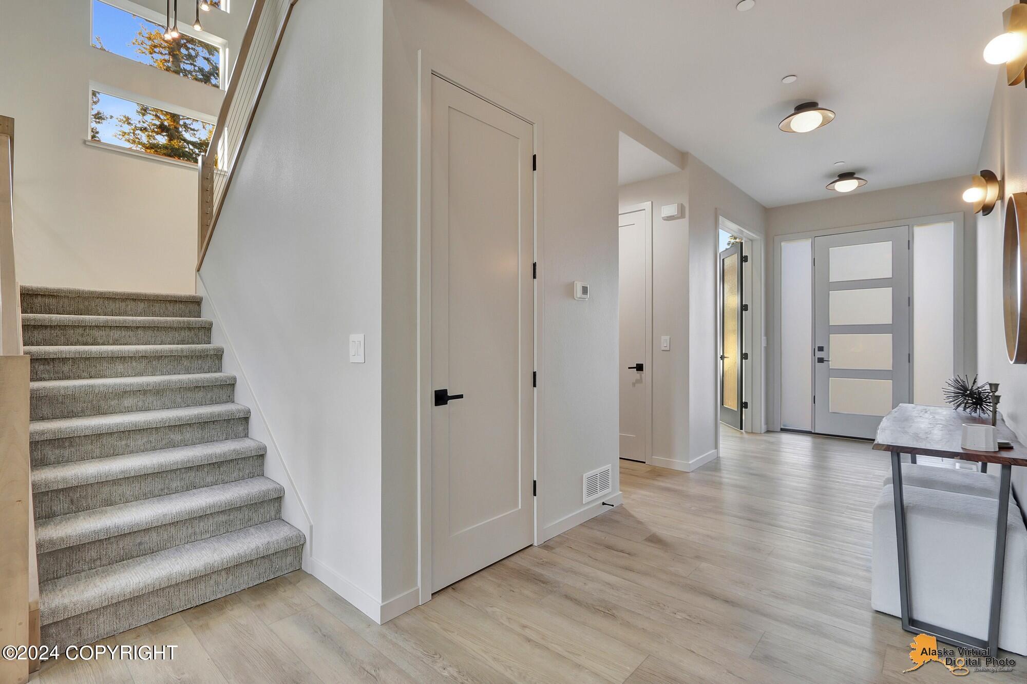 Anchorage, Alaska, 99516, United States, ,3 BathroomsBathrooms,Residential,Active,1770176