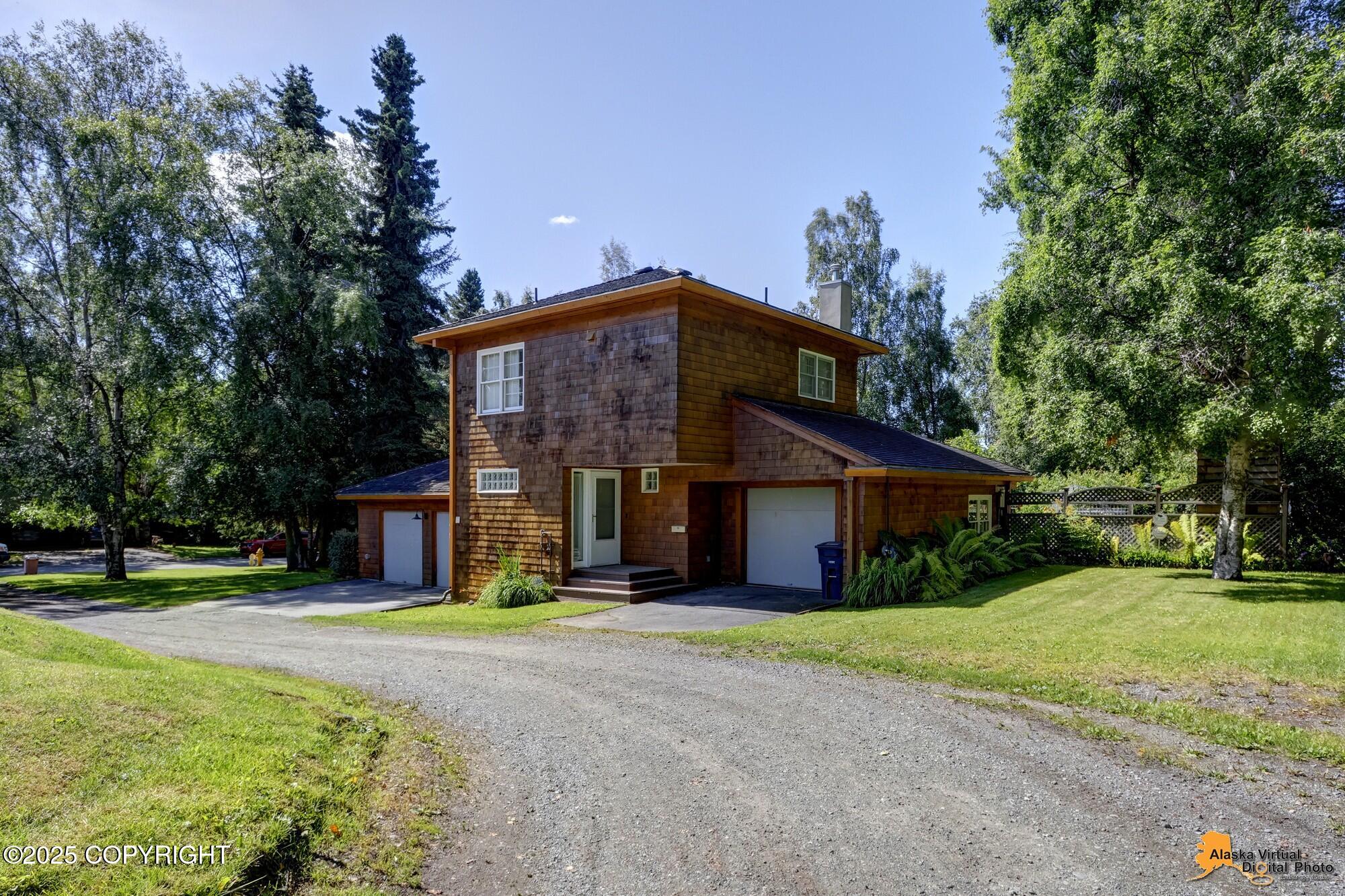 Anchorage, Alaska, 99501, United States, 4 Bedrooms Bedrooms, ,5 BathroomsBathrooms,Residential,Active,1920233