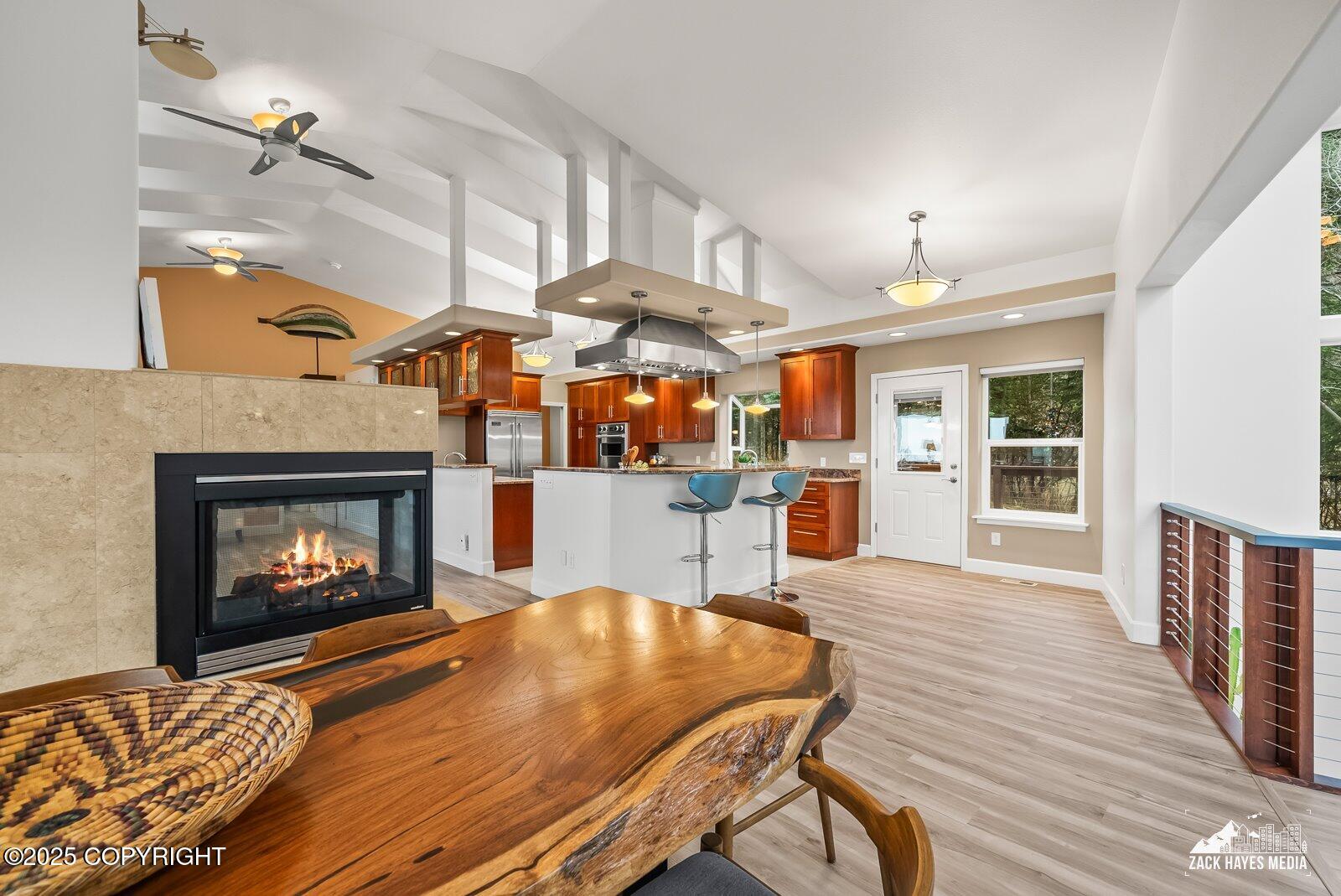 Anchorage, Alaska, 99507, United States, 4 Bedrooms Bedrooms, ,4 BathroomsBathrooms,Residential,Active,1965789