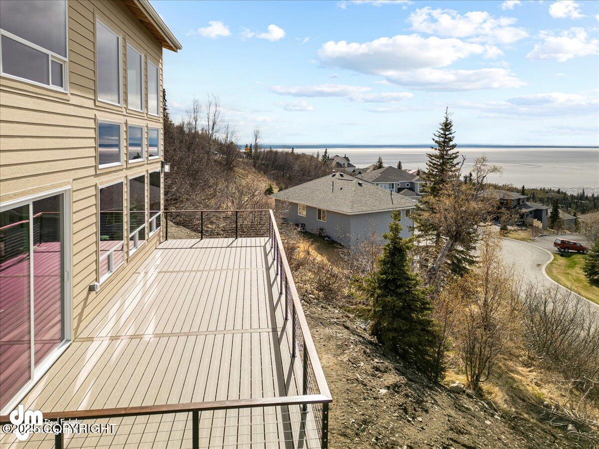 Anchorage, Alaska, 99516, United States, 5 Bedrooms Bedrooms, ,4 BathroomsBathrooms,Residential,Active,1922284