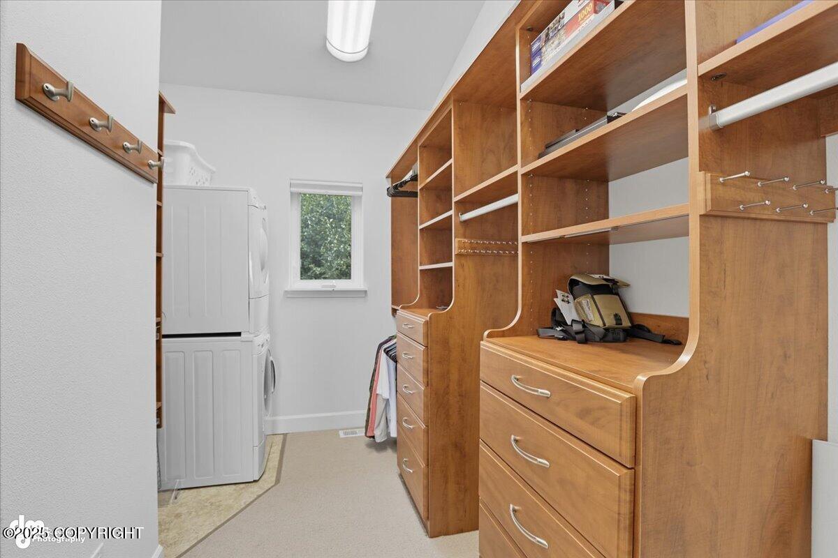 Anchorage, Alaska, 99516, United States, 4 Bedrooms Bedrooms, ,4 BathroomsBathrooms,Residential,Active,1941353