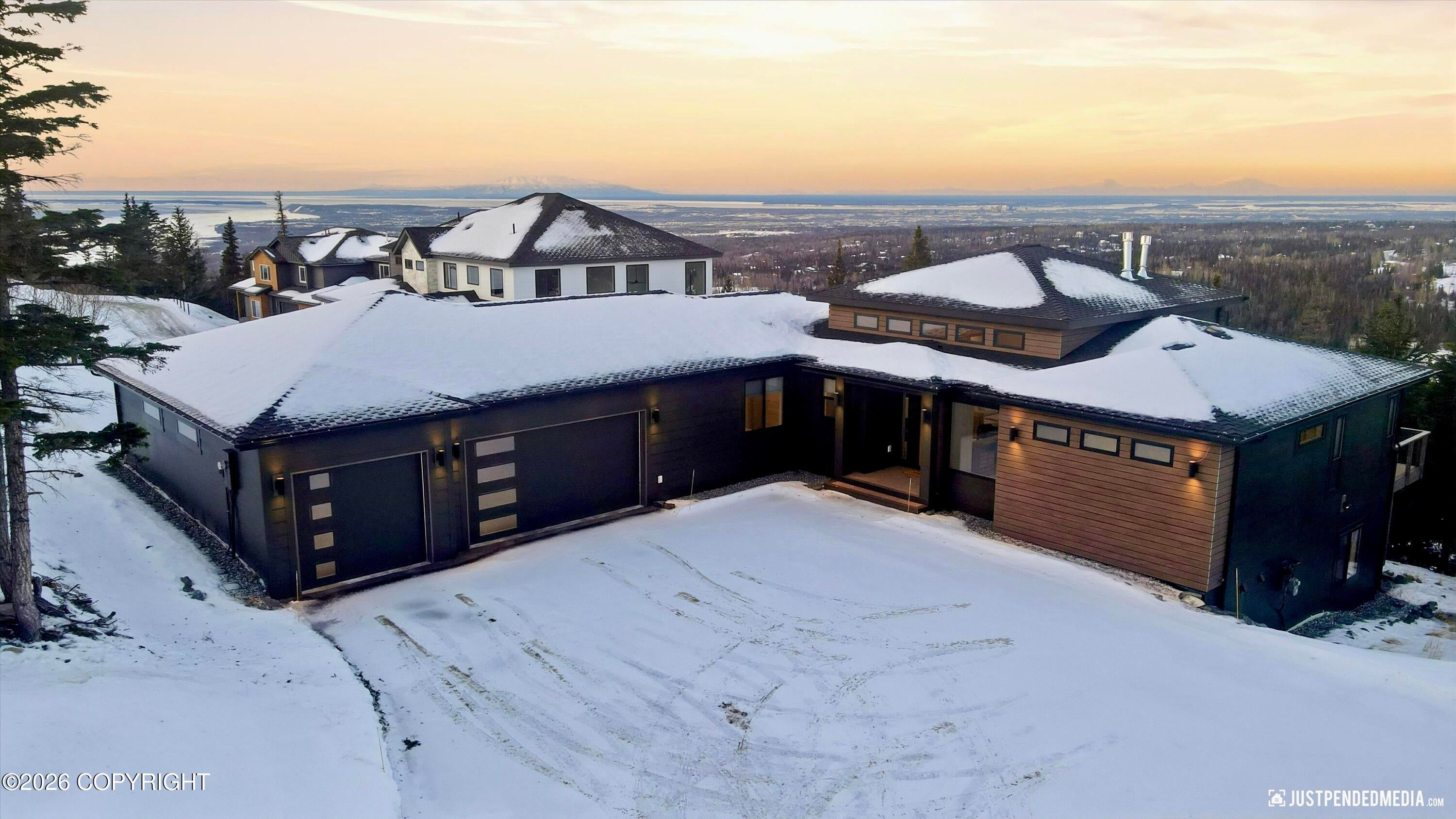 Anchorage, Alaska, 99516, United States, 4 Bedrooms Bedrooms, ,6 BathroomsBathrooms,Residential,Active,2011878 Anchorage, Alaska, 99516, United States, 4 Bedrooms Bedrooms, ,6 BathroomsBathrooms,Residential,Active,2011878