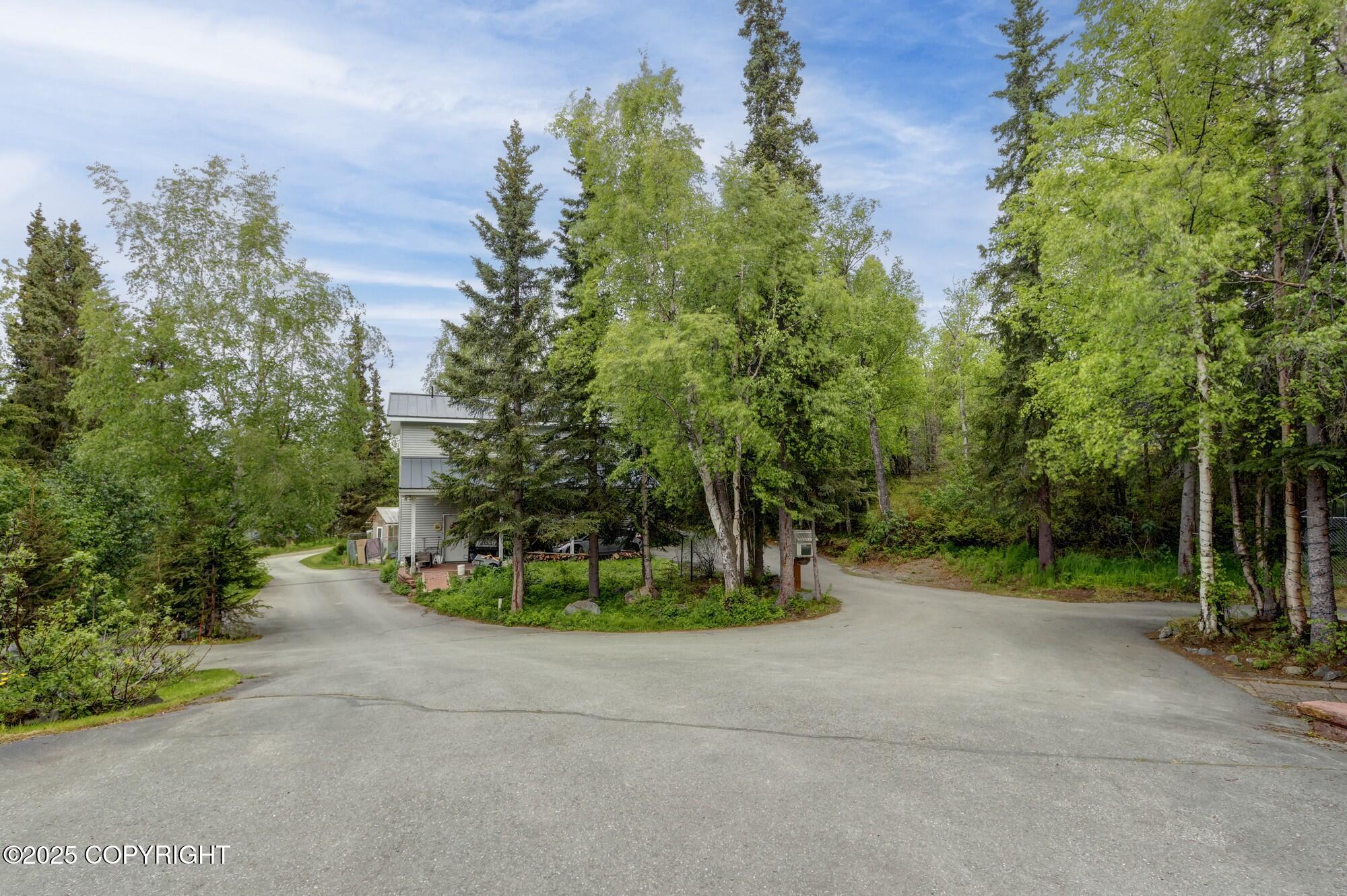 Anchorage, Alaska, 99516, United States, 4 Bedrooms Bedrooms, ,5 BathroomsBathrooms,Residential,Active,1914594