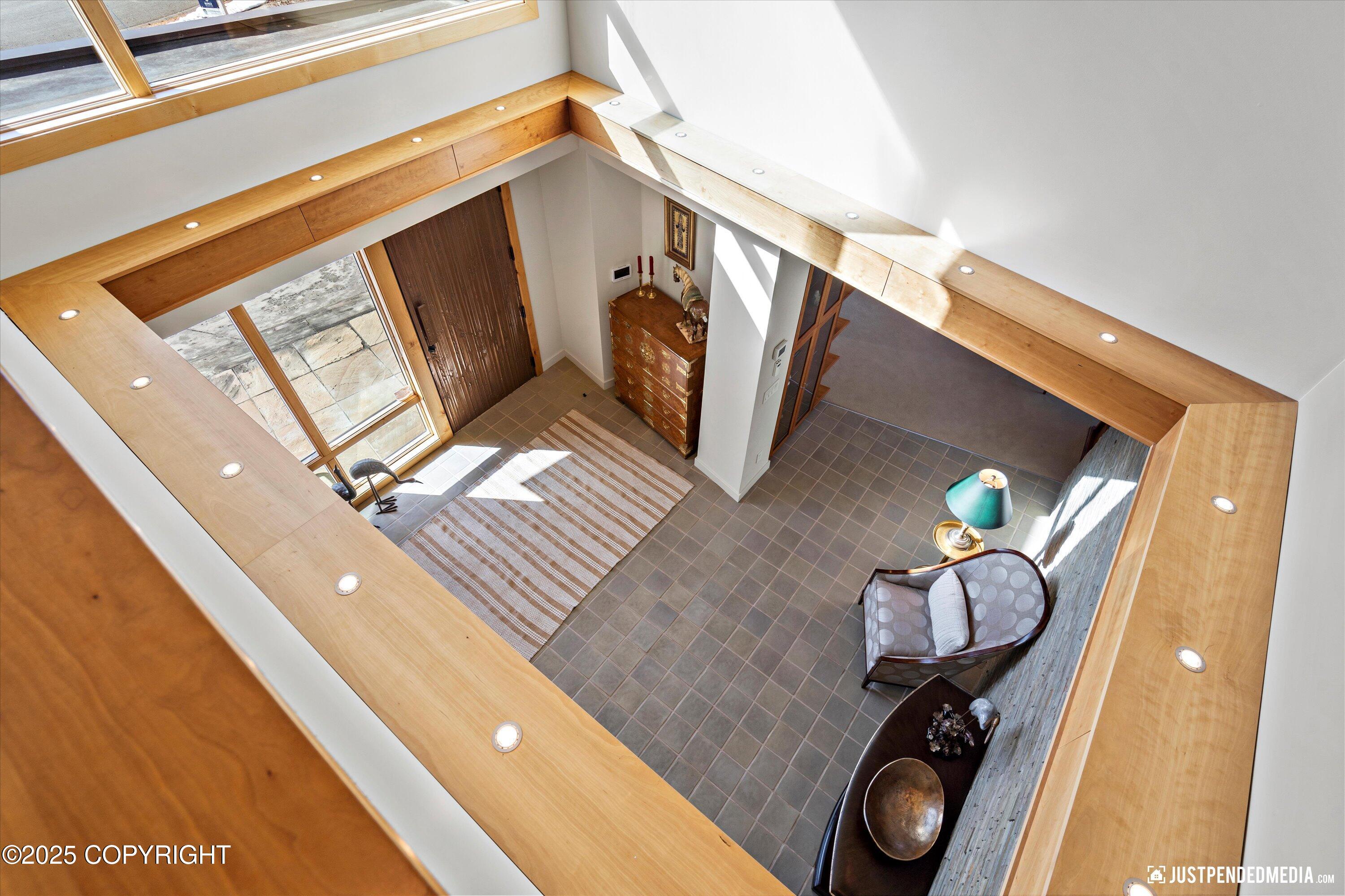 Anchorage, Alaska, 99517, United States, 3 Bedrooms Bedrooms, ,5 BathroomsBathrooms,Residential,Active,1849181