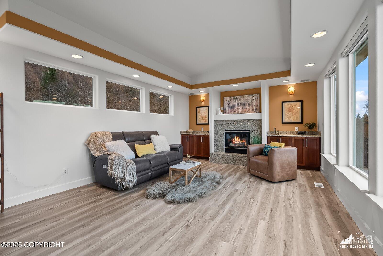 Anchorage, Alaska, 99507, United States, 4 Bedrooms Bedrooms, ,4 BathroomsBathrooms,Residential,Active,1965789