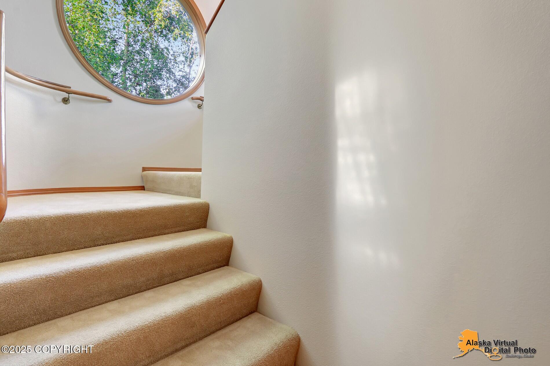 Anchorage, Alaska, 99504, United States, 6 Bedrooms Bedrooms, ,5 BathroomsBathrooms,Residential,Active,1926712