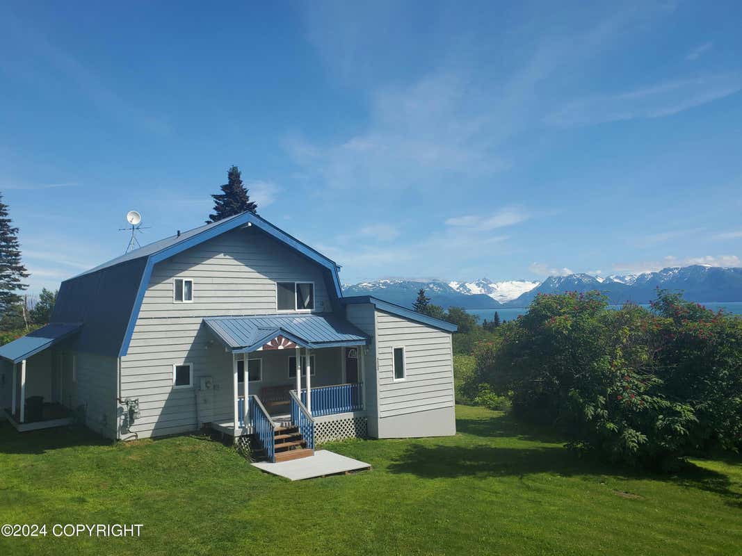 40560 HANCOCK DR, HOMER, AK 99603, photo 1 of 36