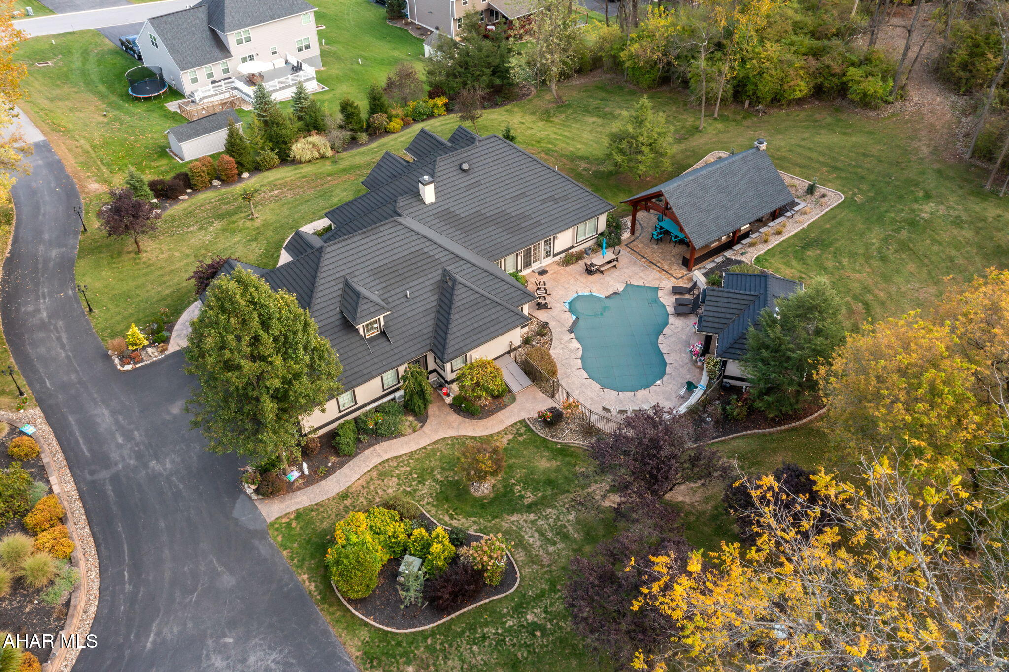 Hollidaysburg, Pennsylvania, 16648, United States, 6 Bedrooms Bedrooms, ,7 BathroomsBathrooms,Residential,Active,1971793