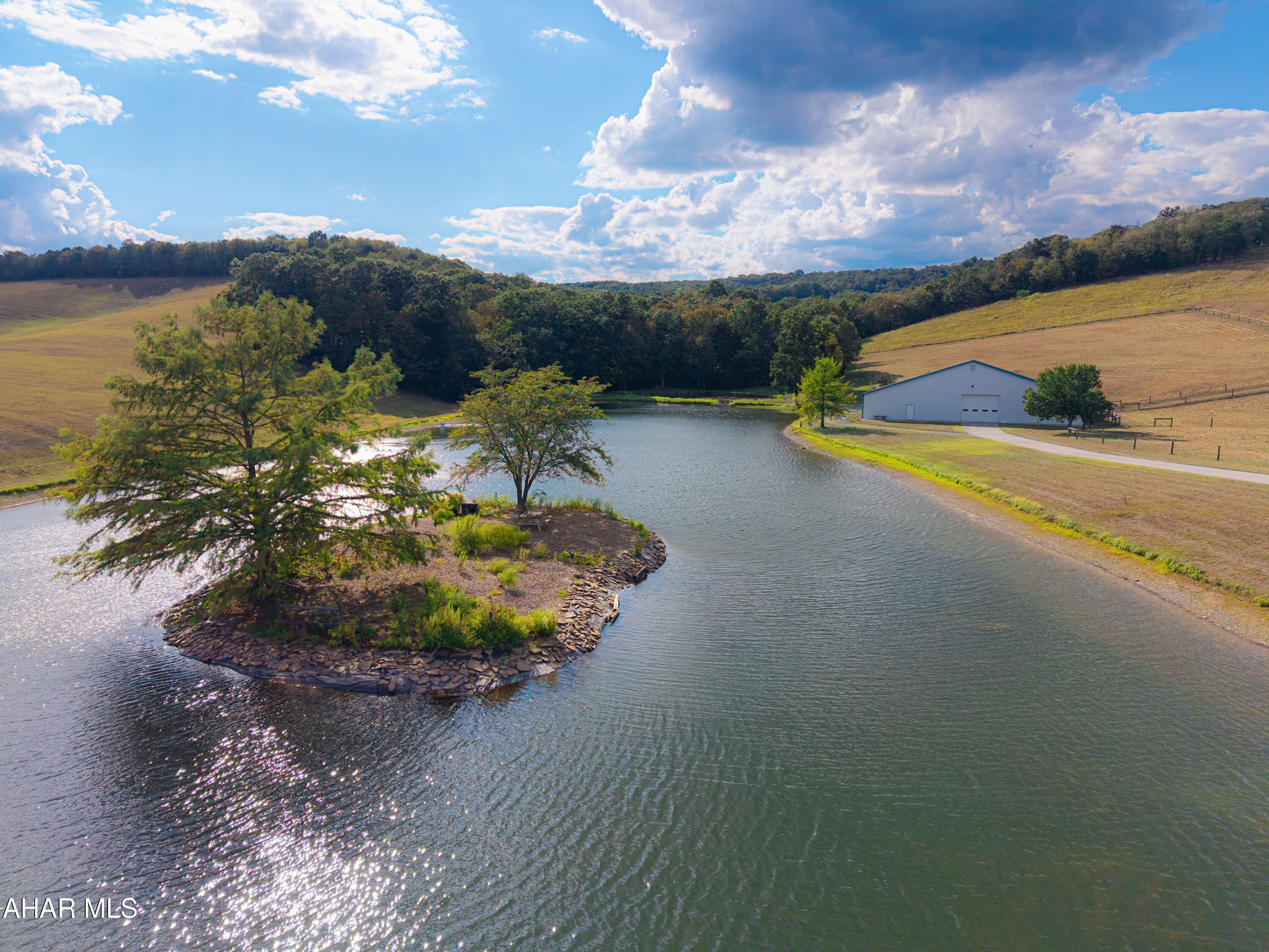 Alum Bank, Pennsylvania, 15521, United States, 3 Bedrooms Bedrooms, ,3 BathroomsBathrooms,Residential,Active,1926884