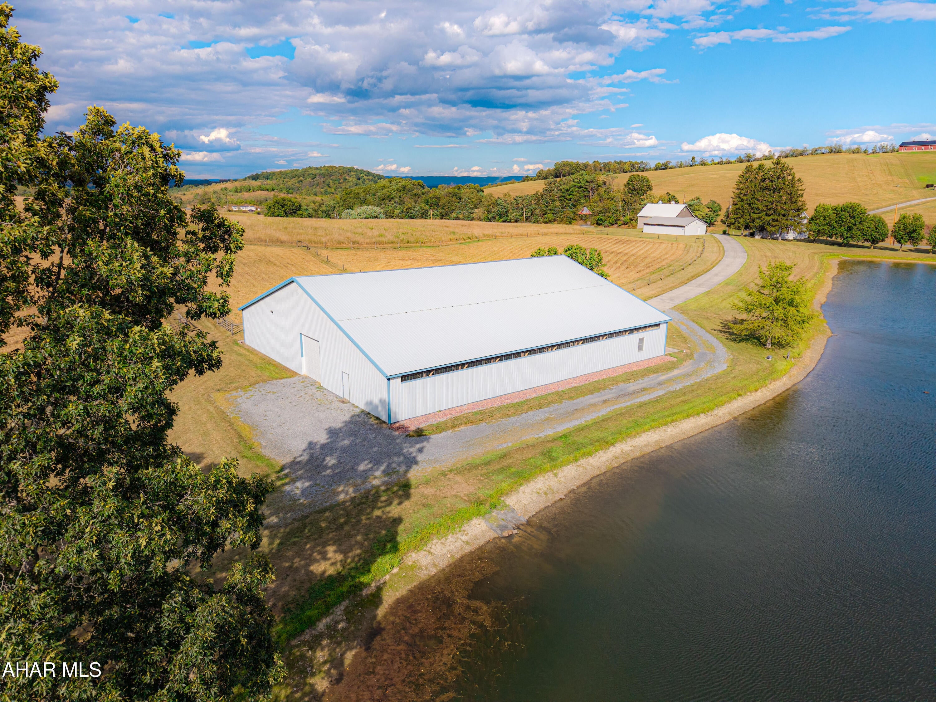 Alum Bank, Pennsylvania, 15521, United States, 3 Bedrooms Bedrooms, ,3 BathroomsBathrooms,Residential,Active,1926884